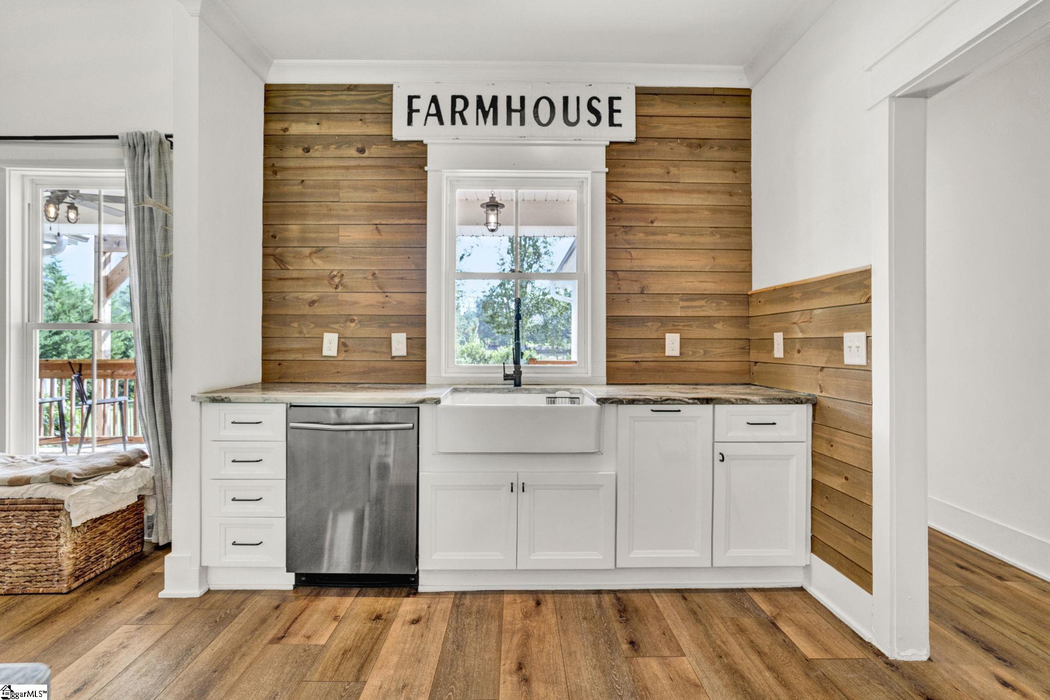 115 Crawford Lake Drive Easley, SC 29642