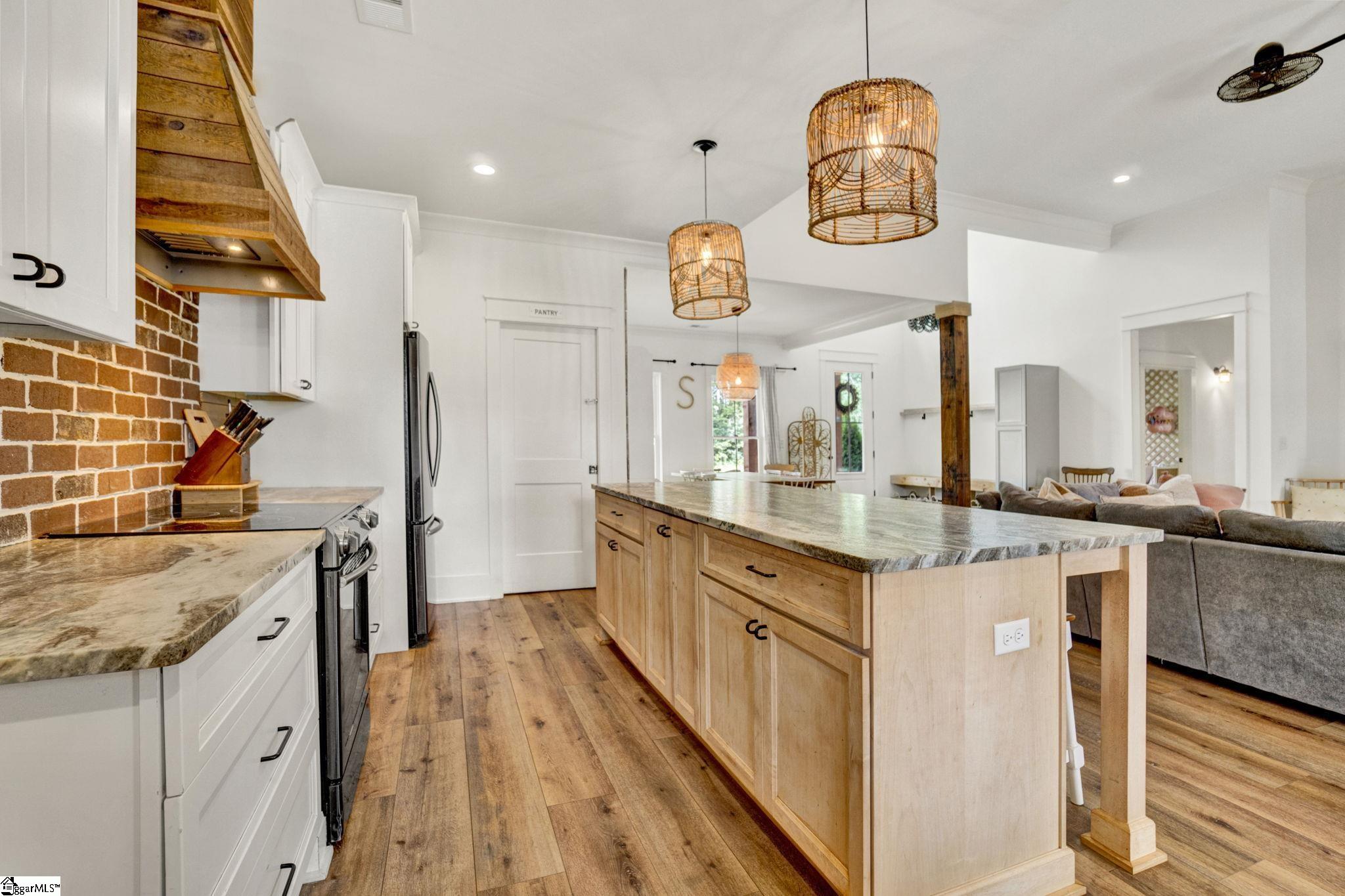 115 Crawford Lake Drive Easley, SC 29642