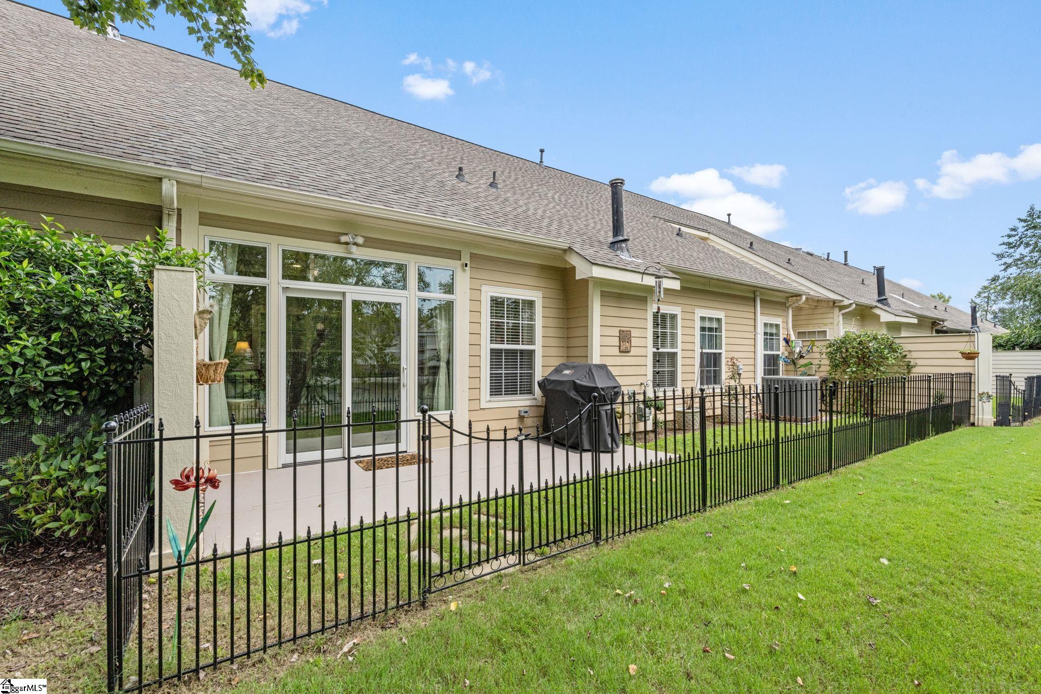 251 Louisville Drive Greenville, SC 29607-6527