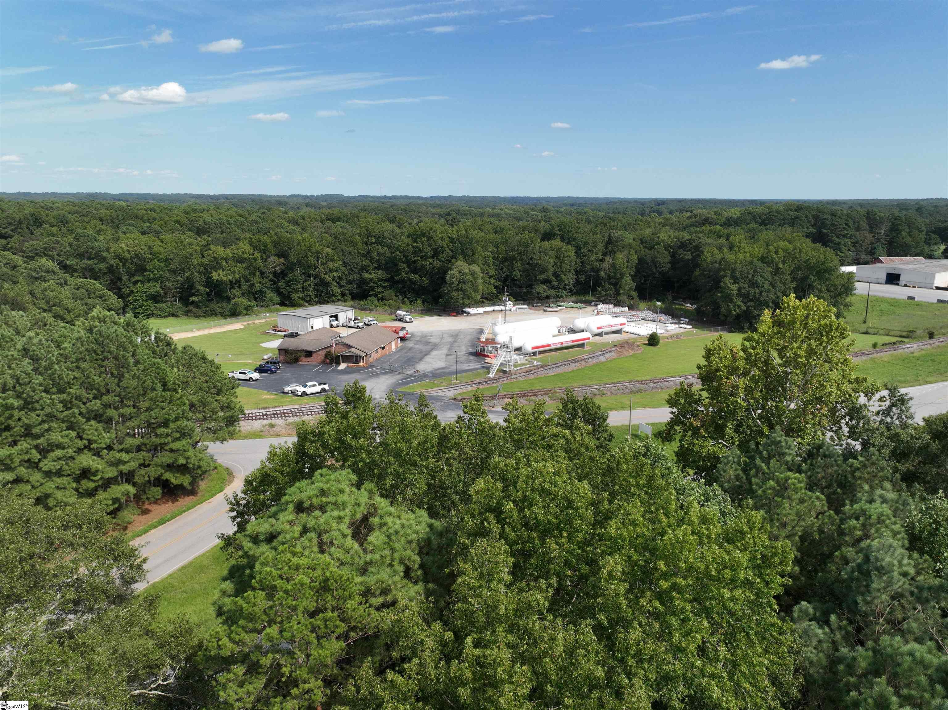 00 Highway 17 Royston, GA 30662
