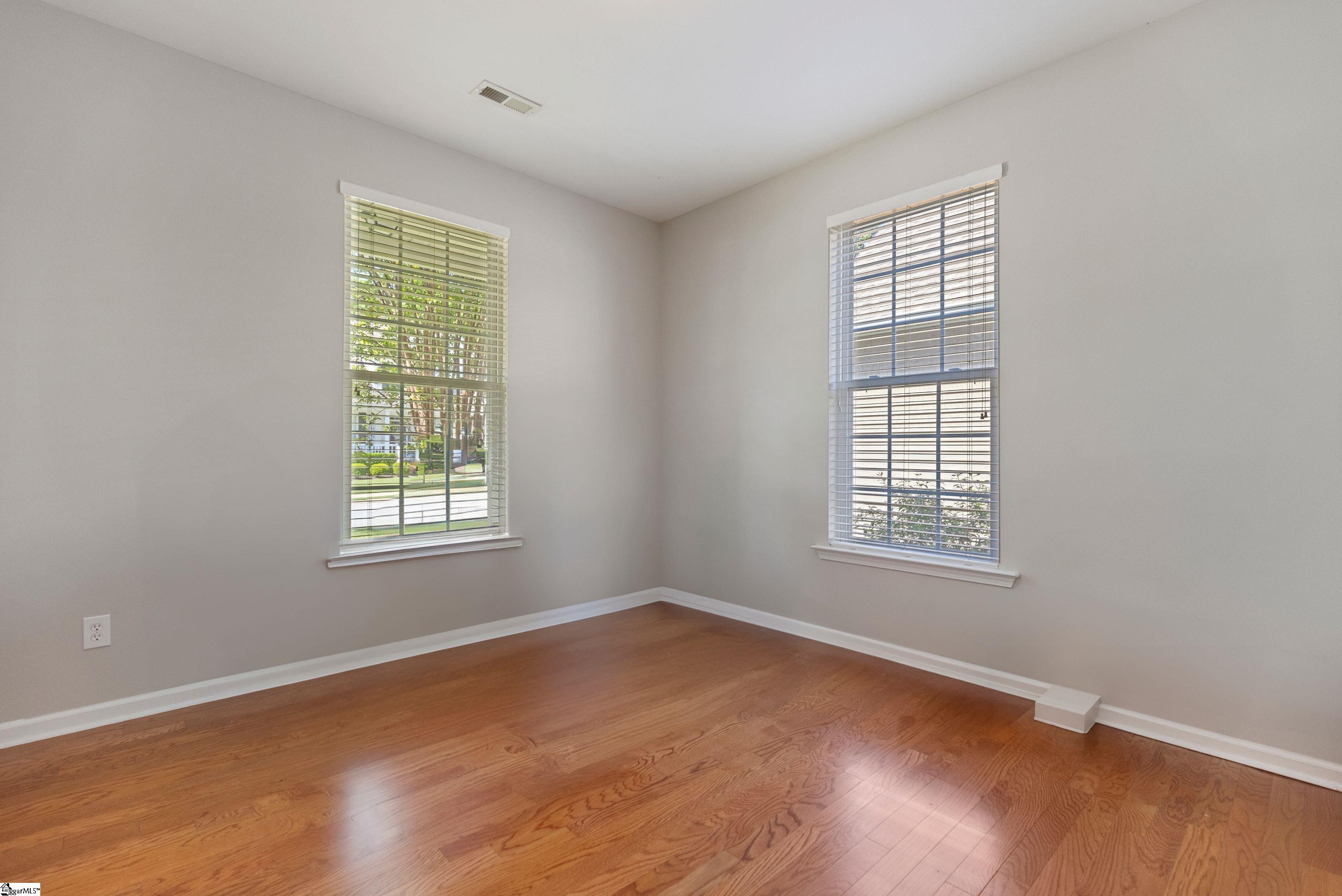 502 Kingsmoor Drive Simpsonville, SC 29681