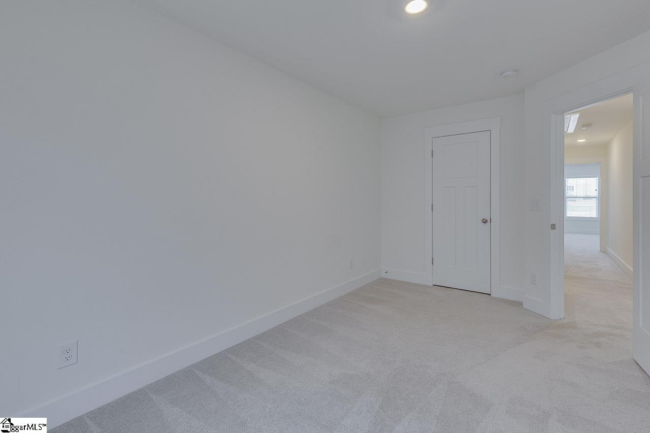 71 Mardale Lane Greenville, SC 29609