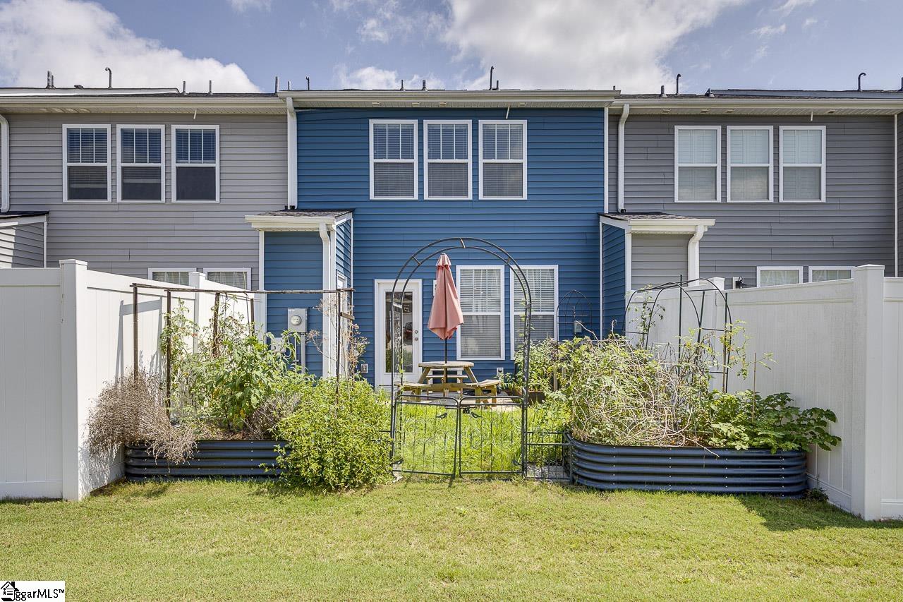 71 Mardale Lane Greenville, SC 29609