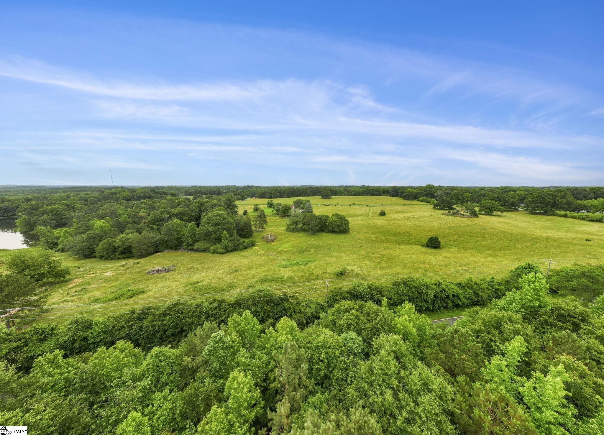 95 Stone Station Farm Road Spartanburg, SC 29306