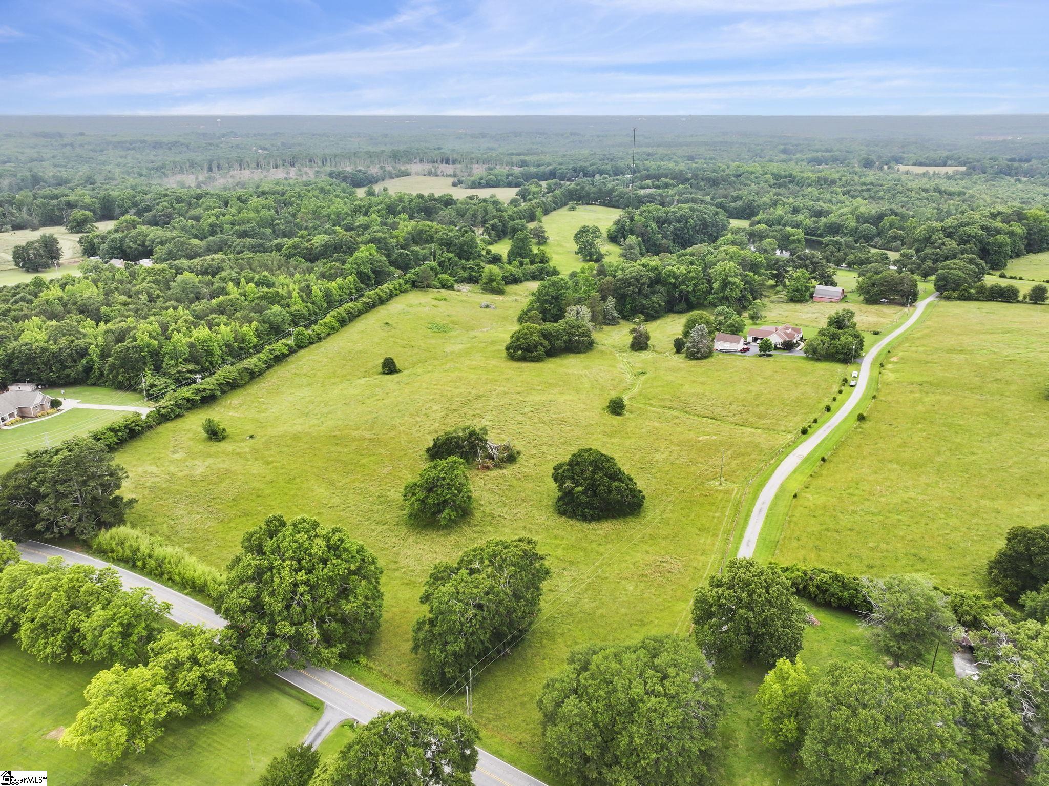 95 Stone Station Farm Road Spartanburg, SC 29306
