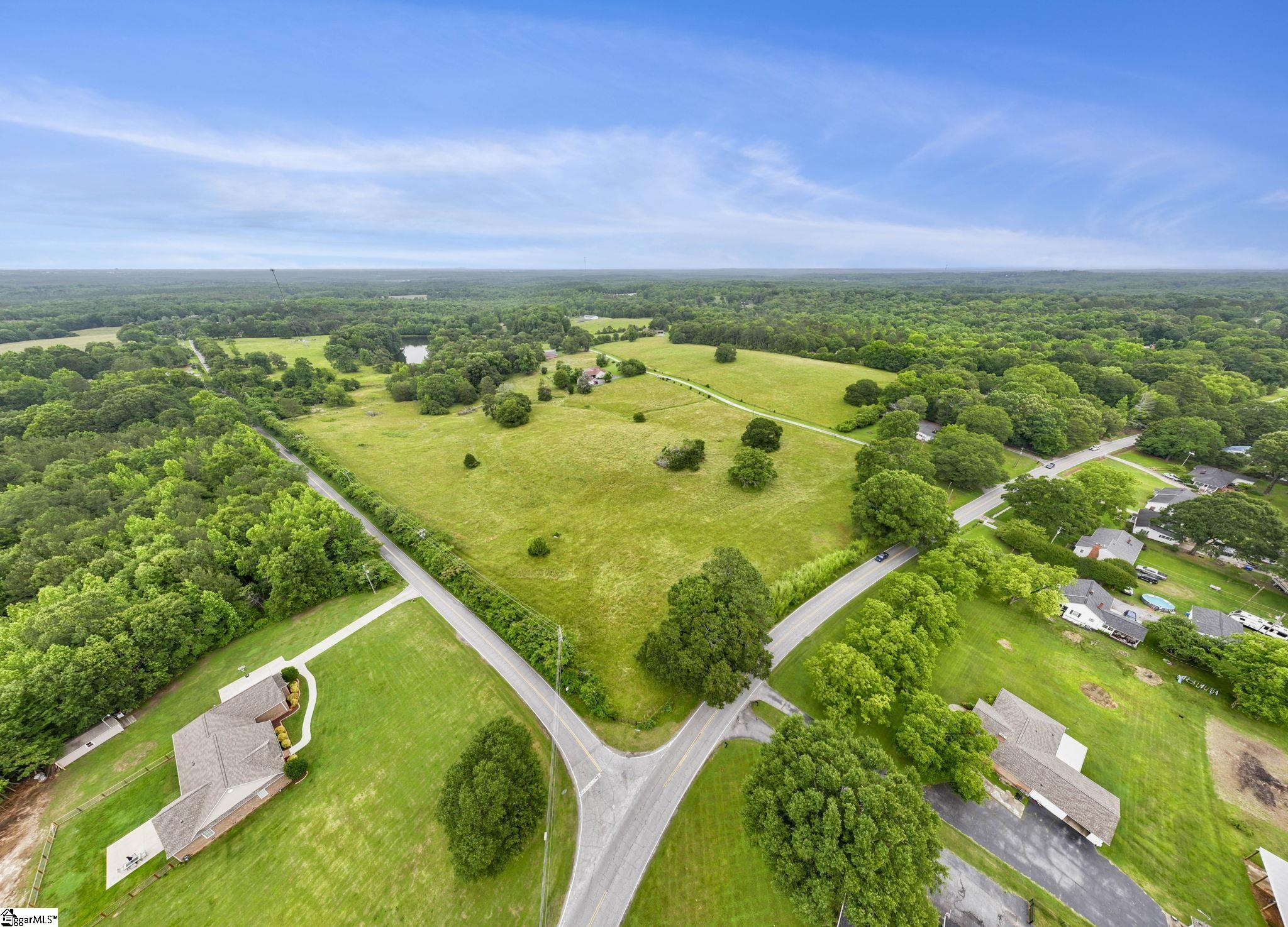95 Stone Station Farm Road Spartanburg, SC 29306