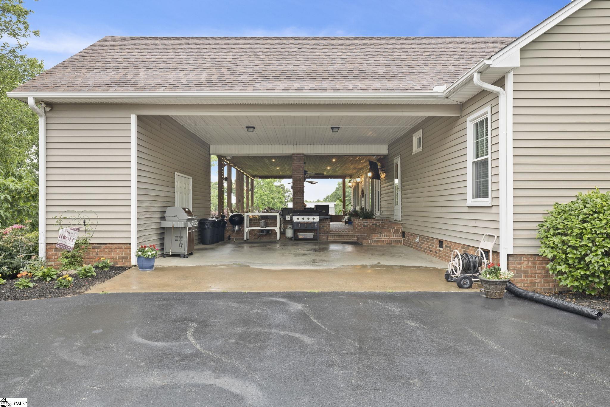 95 Stone Station Farm Road Spartanburg, SC 29306