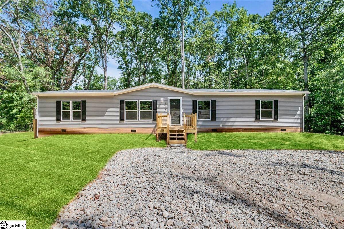 512 Pearson Town Road Moore, SC 29369