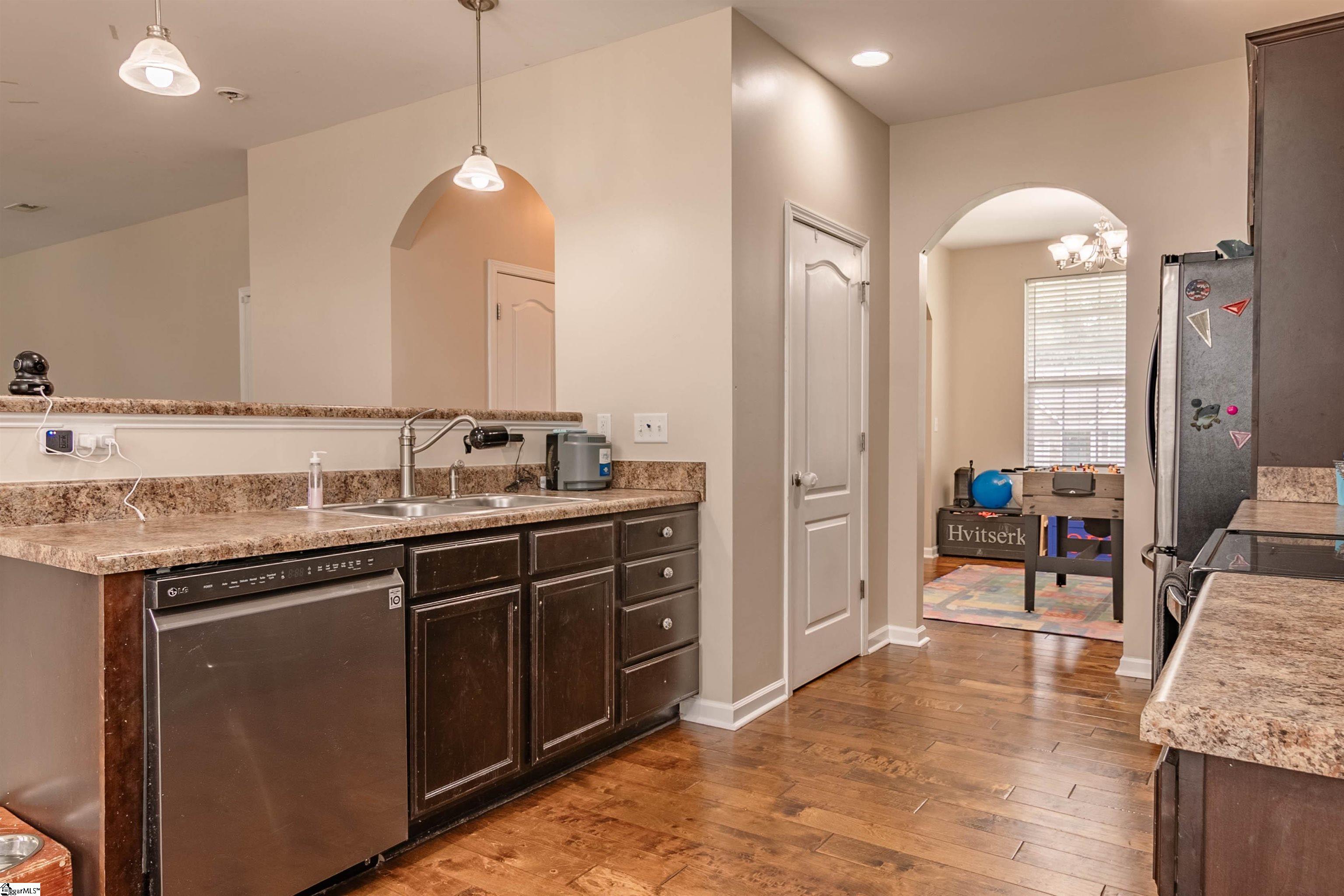 129 Saddlebrook Avenue Pickens, SC 29671