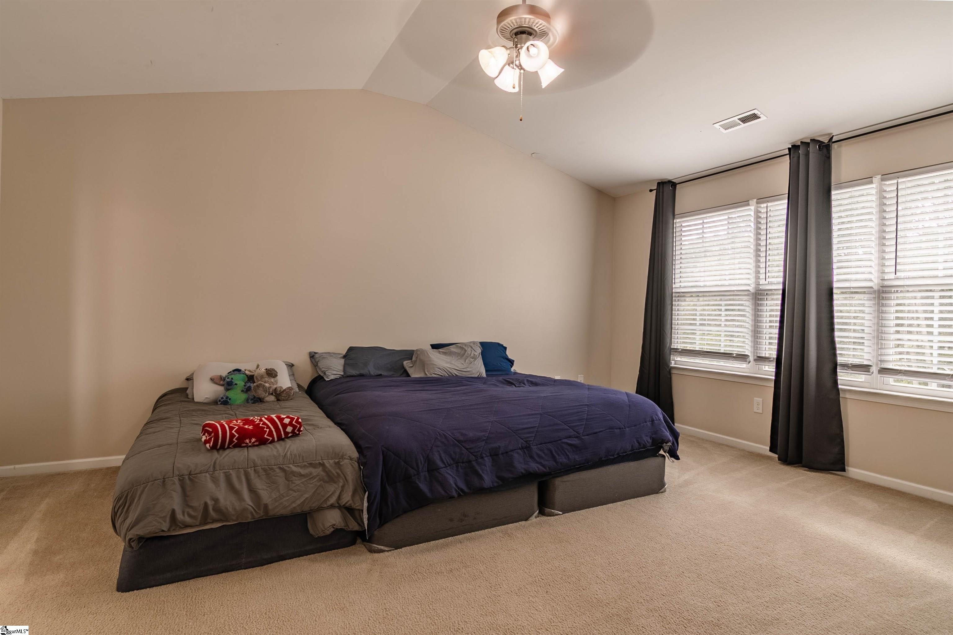 129 Saddlebrook Avenue Pickens, SC 29671