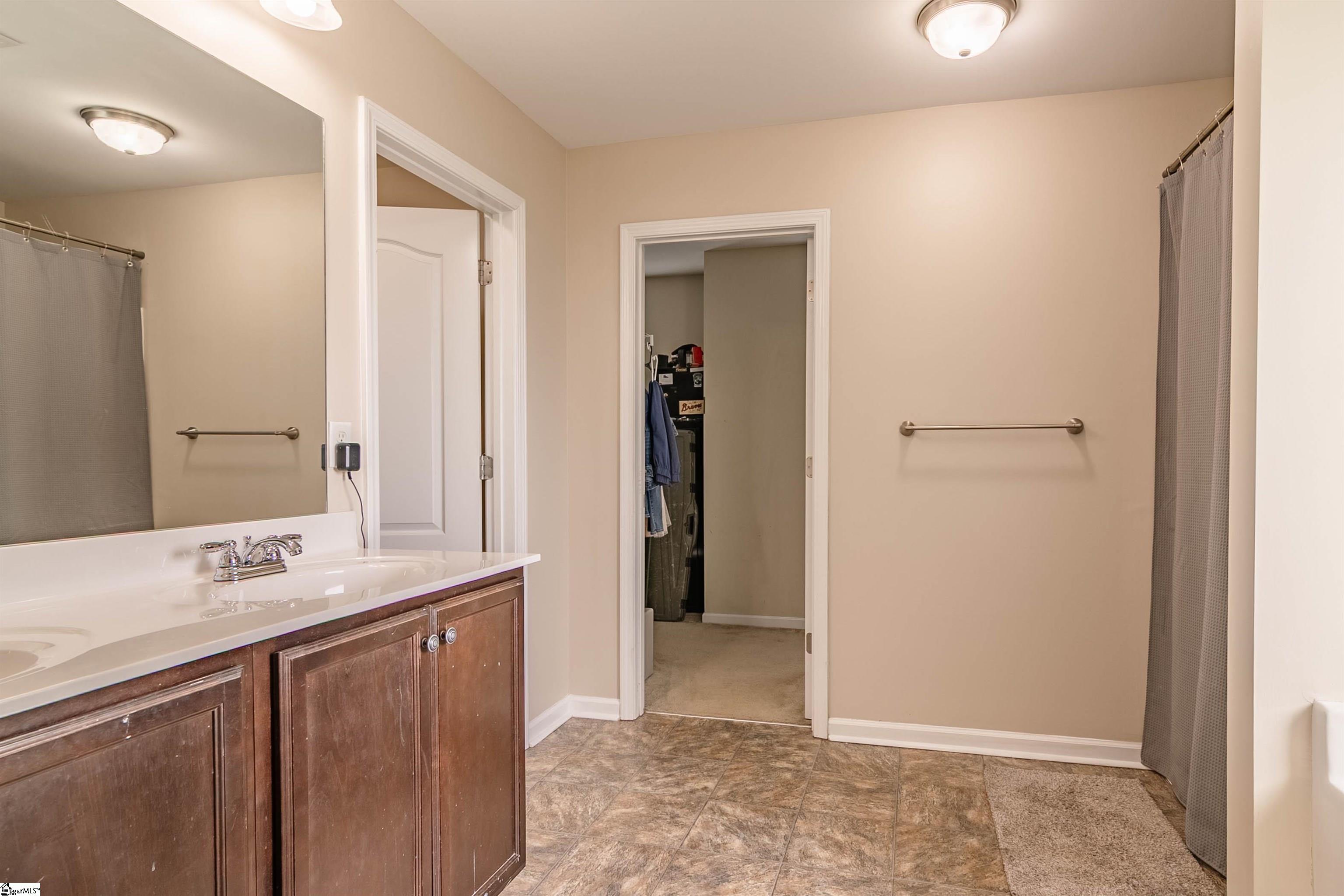 129 Saddlebrook Avenue Pickens, SC 29671