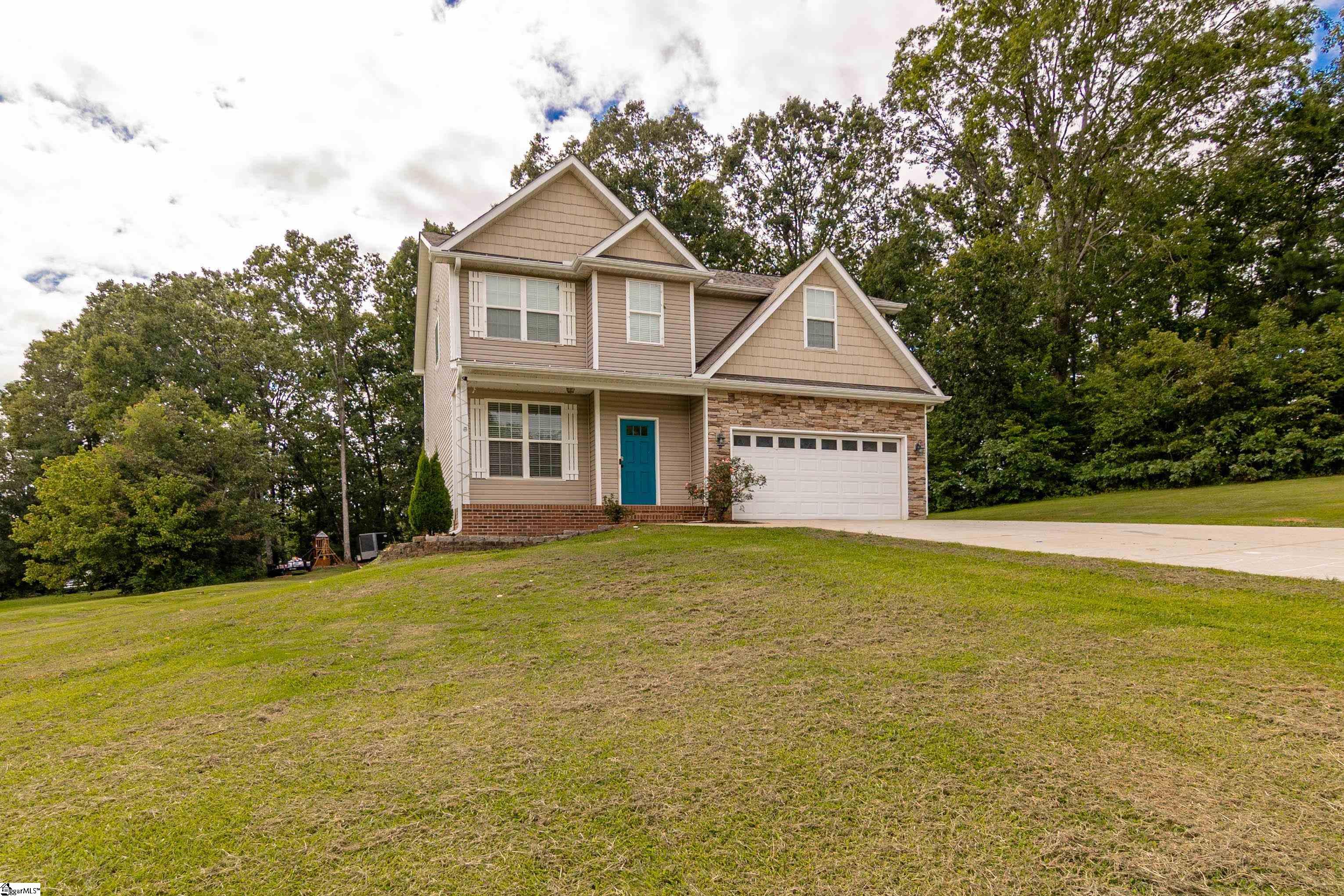 129 Saddlebrook Avenue Pickens, SC 29671