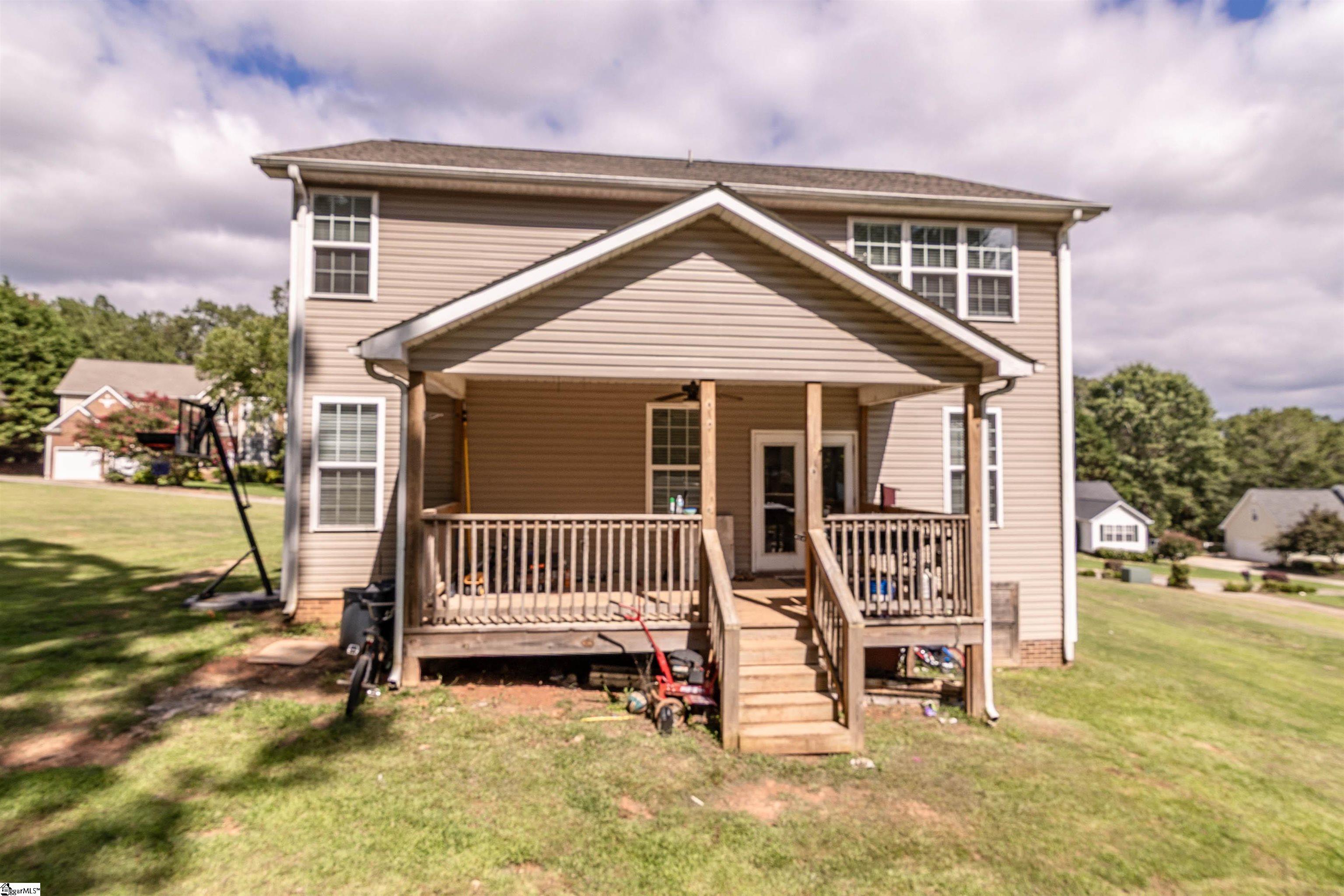 129 Saddlebrook Avenue Pickens, SC 29671