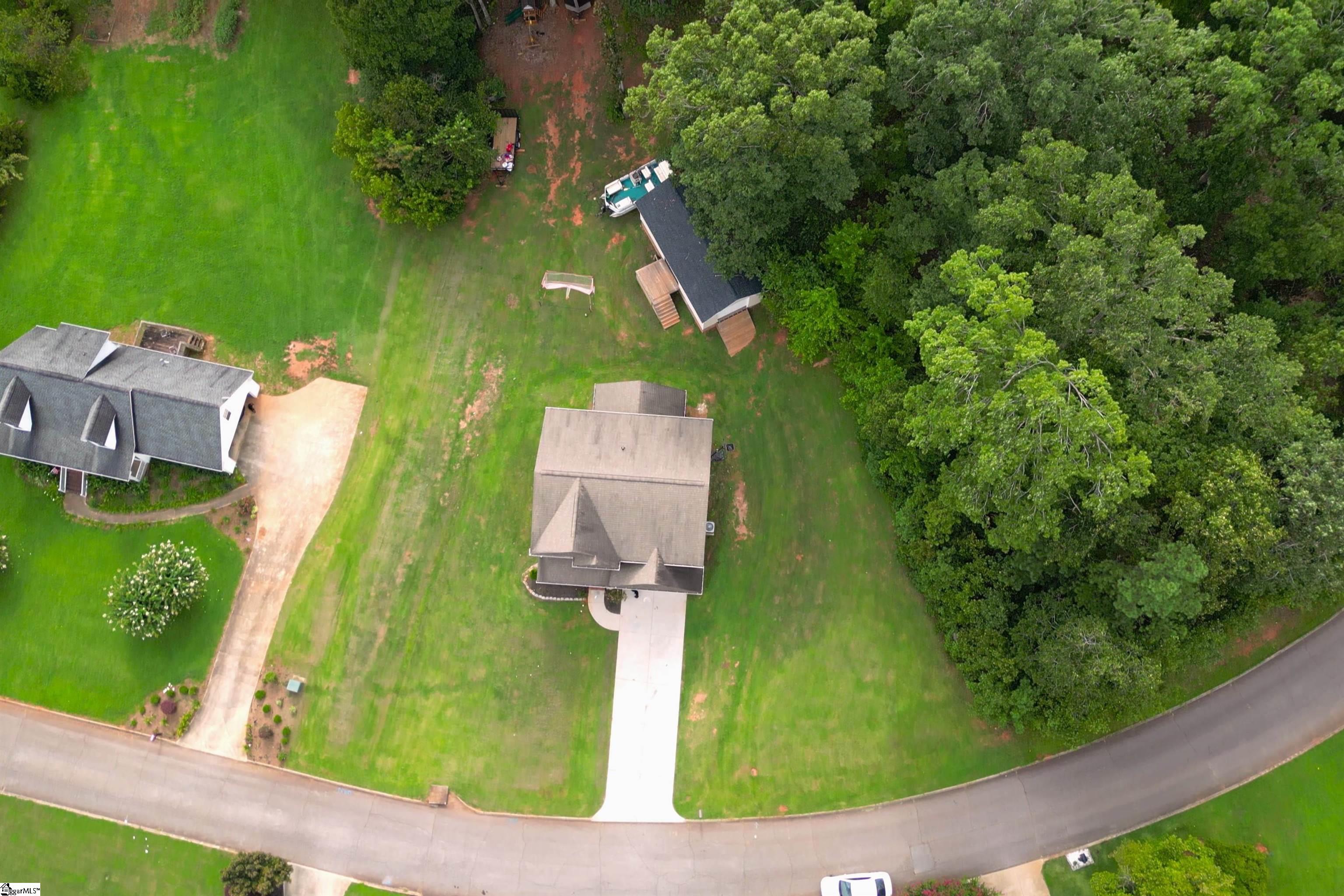 129 Saddlebrook Avenue Pickens, SC 29671
