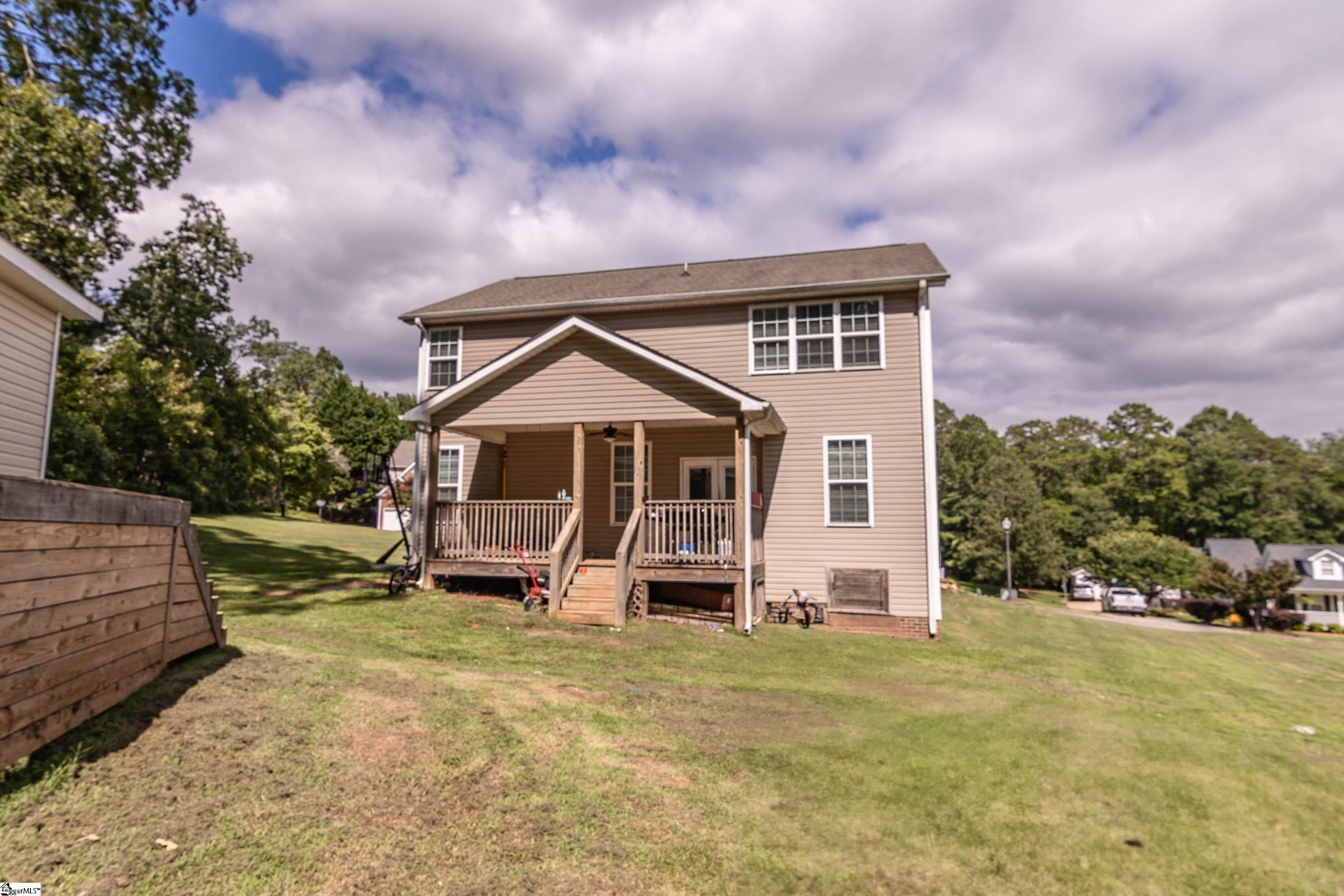 129 Saddlebrook Avenue Pickens, SC 29671