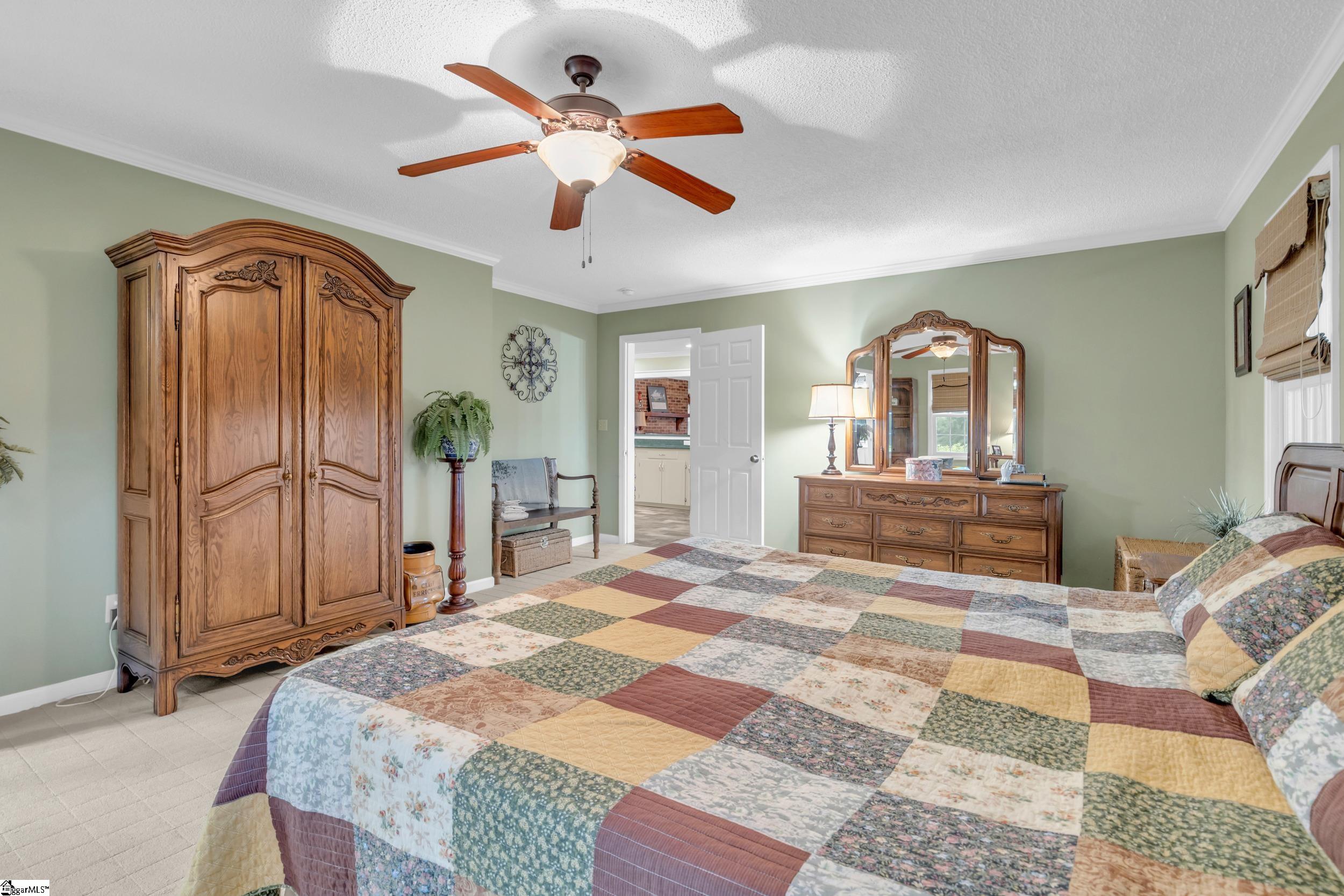 10065 New Cut Road Campobello, SC 29322