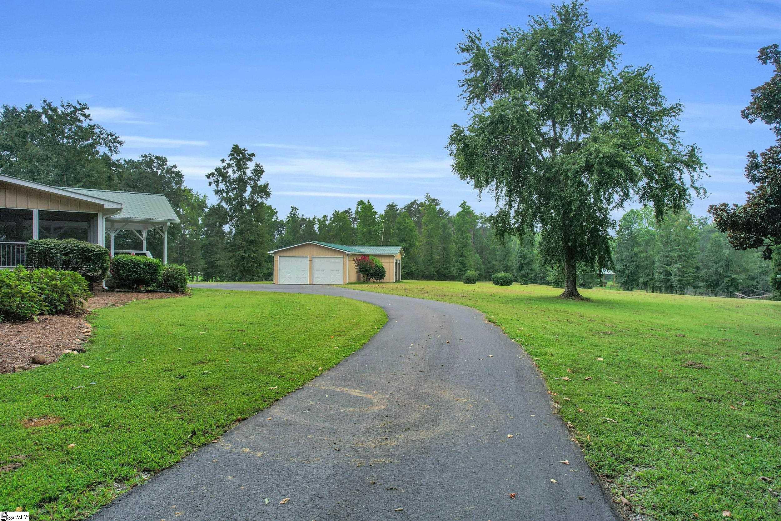 10065 New Cut Road Campobello, SC 29322