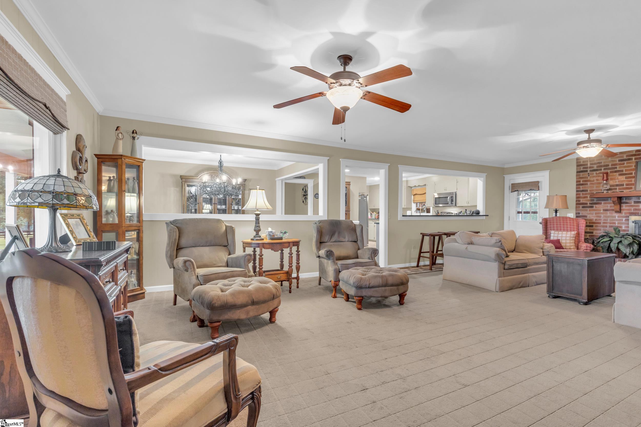 10065 New Cut Road Campobello, SC 29322