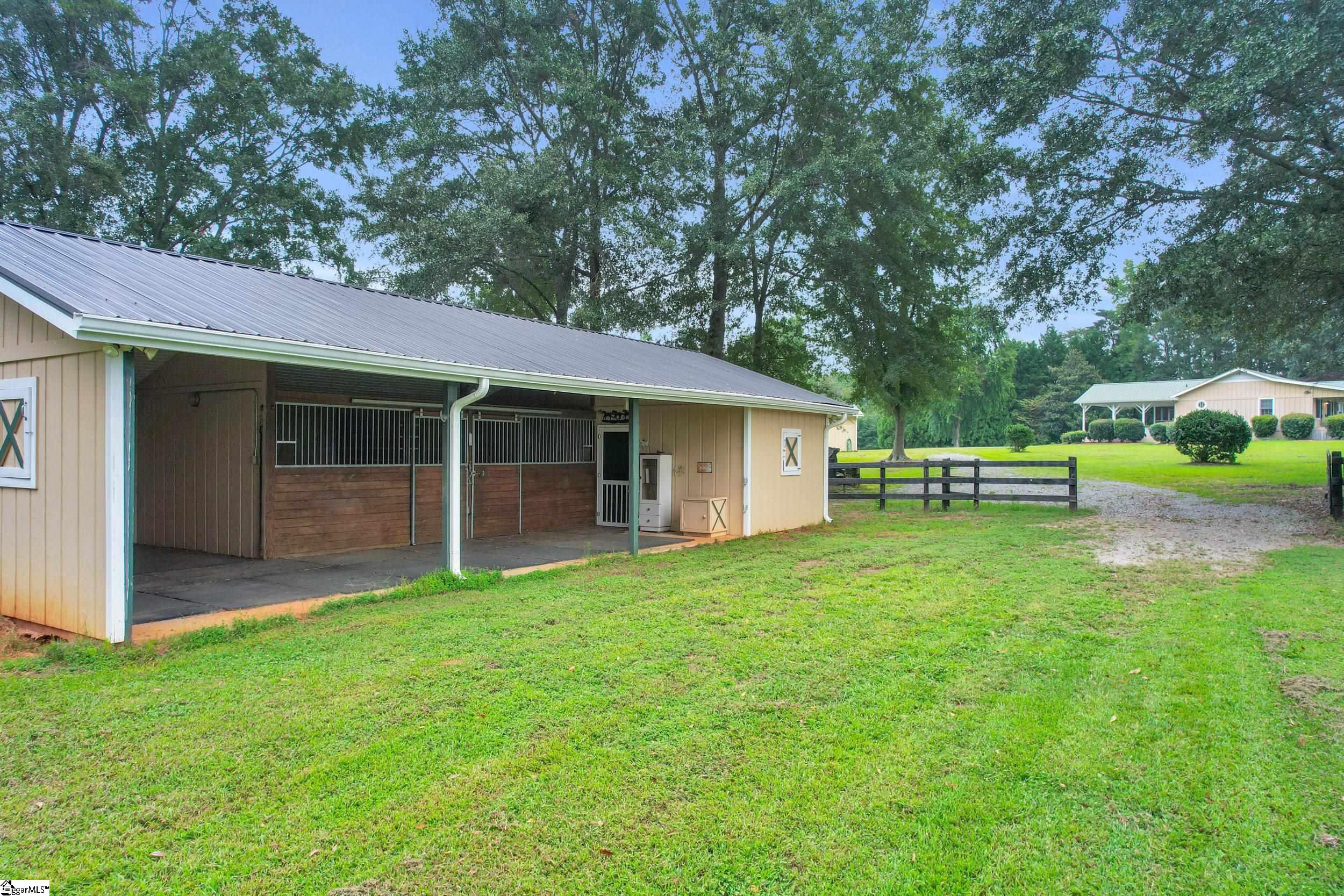 10065 New Cut Road Campobello, SC 29322