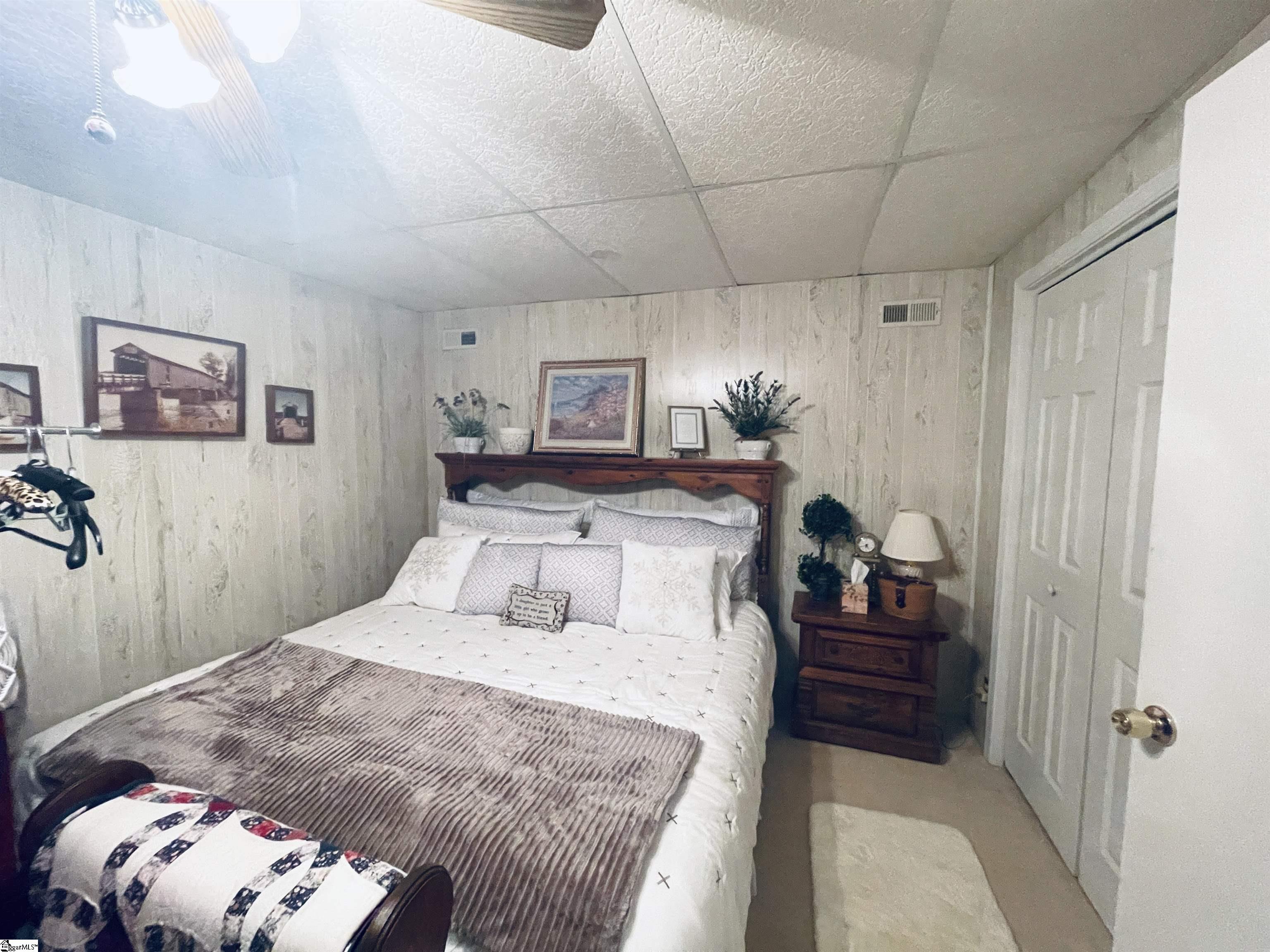 428 Hyde Cove Drive Fair Play, SC 29643