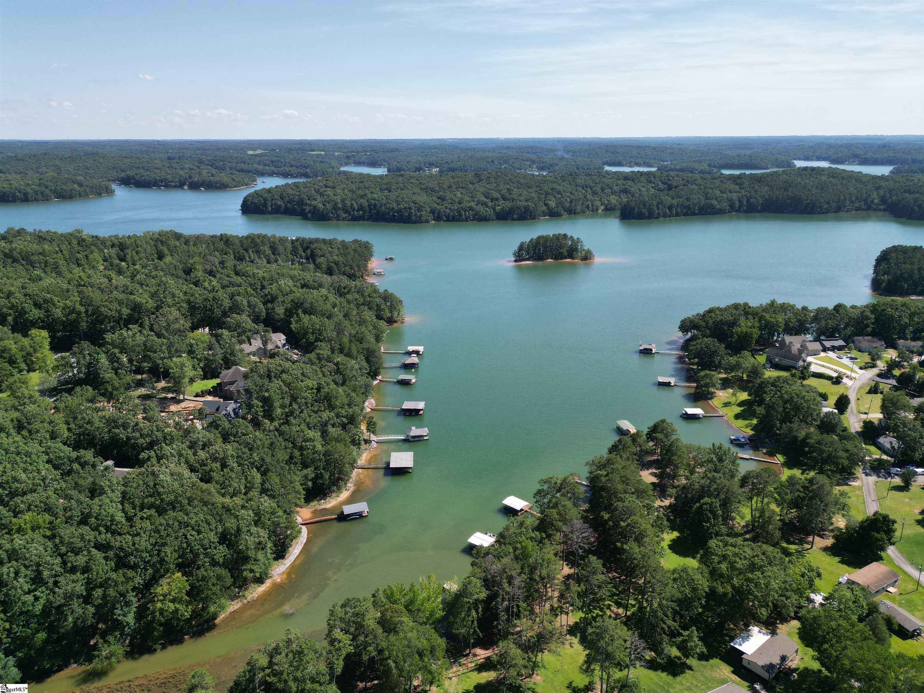 428 Hyde Cove Drive Fair Play, SC 29643