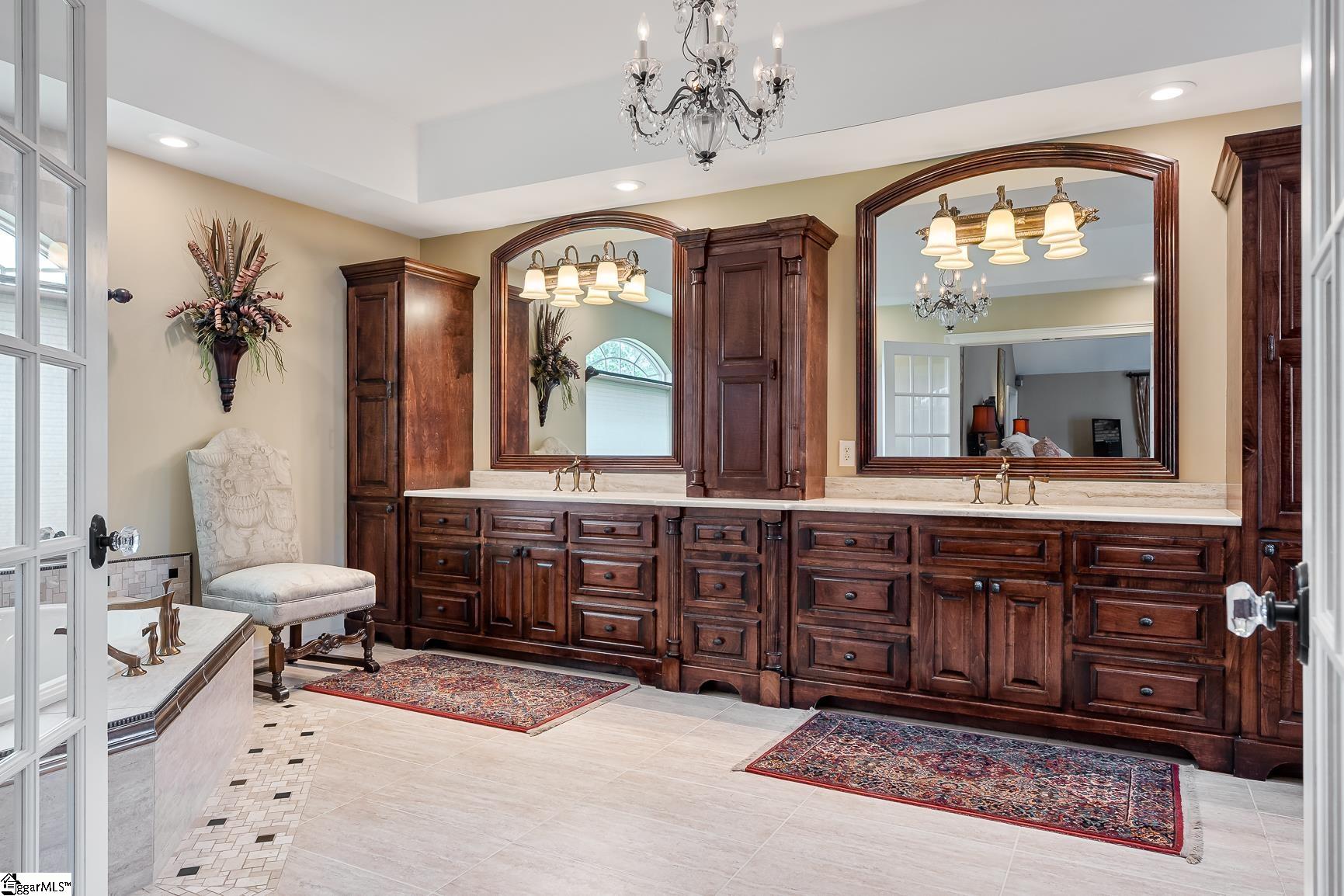 1772 Mahaffey Road Gray Court, SC 29645