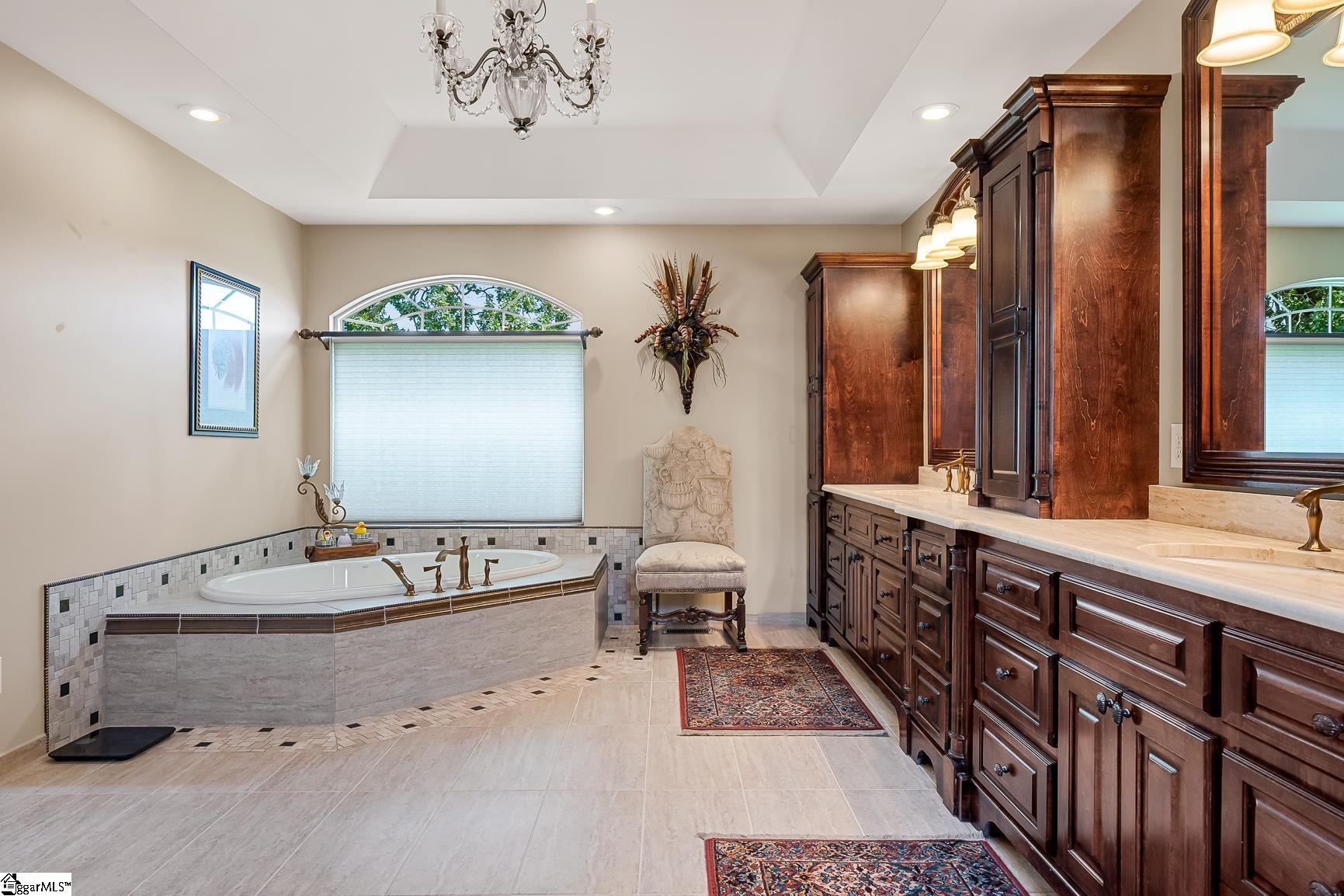 1772 Mahaffey Road Gray Court, SC 29645