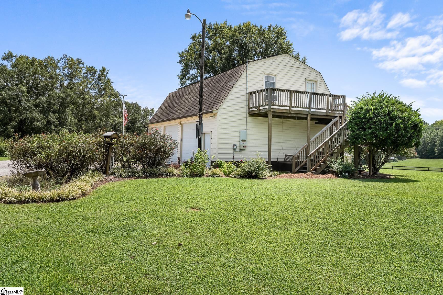 1772 Mahaffey Road Gray Court, SC 29645