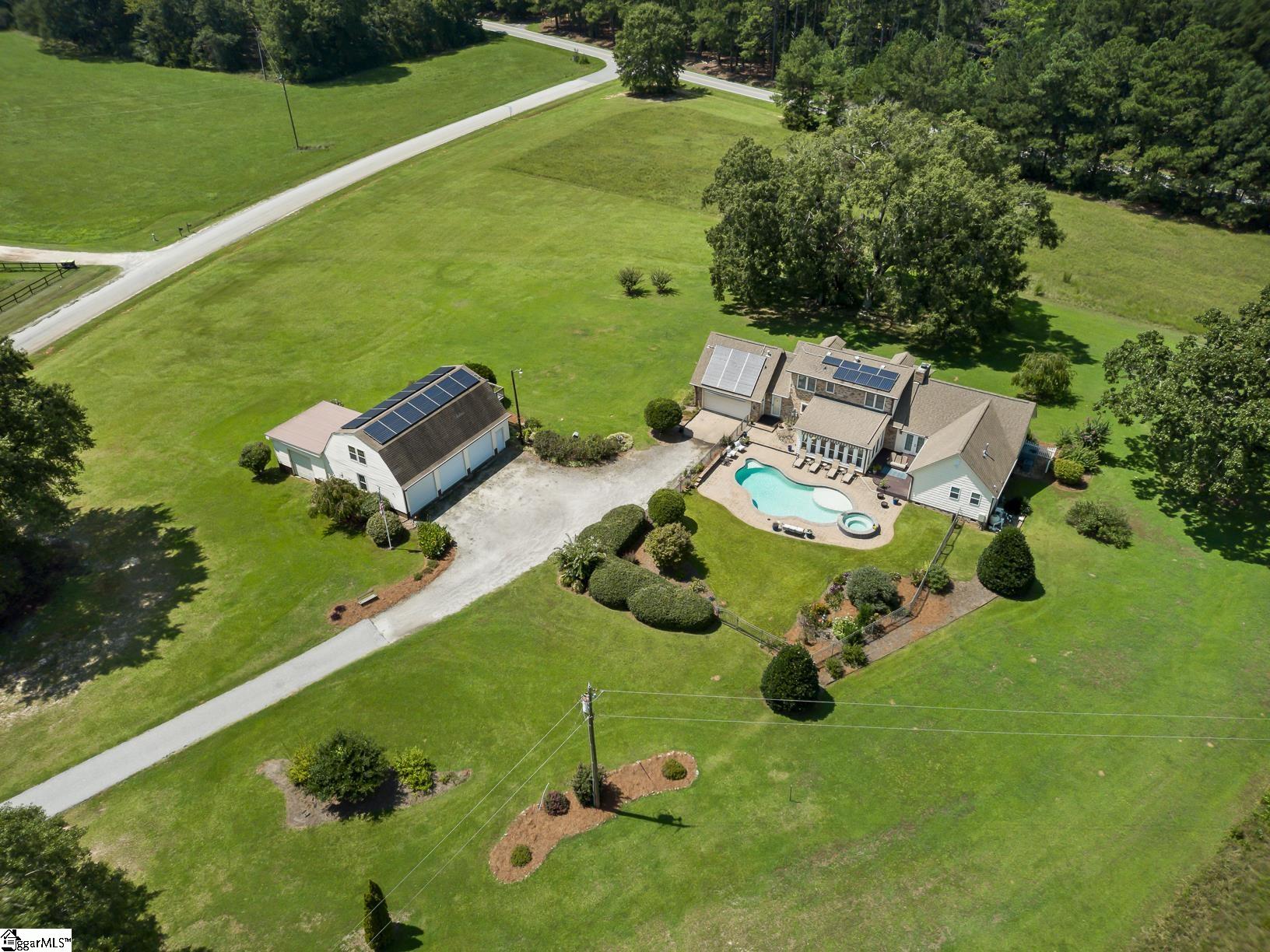 1772 Mahaffey Road Gray Court, SC 29645