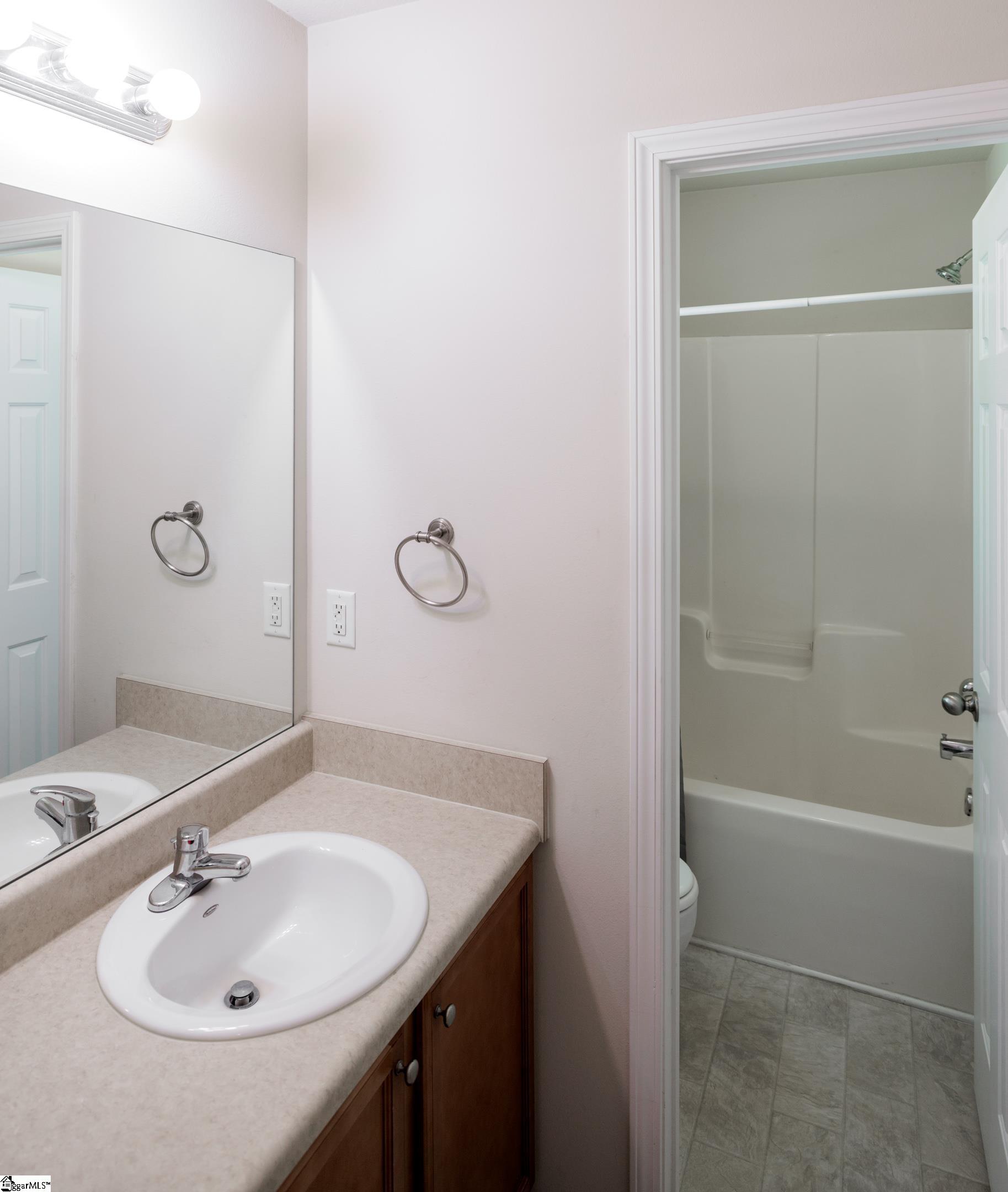 35 Juneau Court Greenville, SC 29605-6070