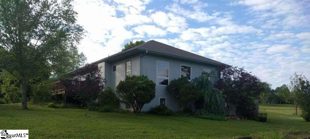 400 Link Road Pendelton, SC 29670