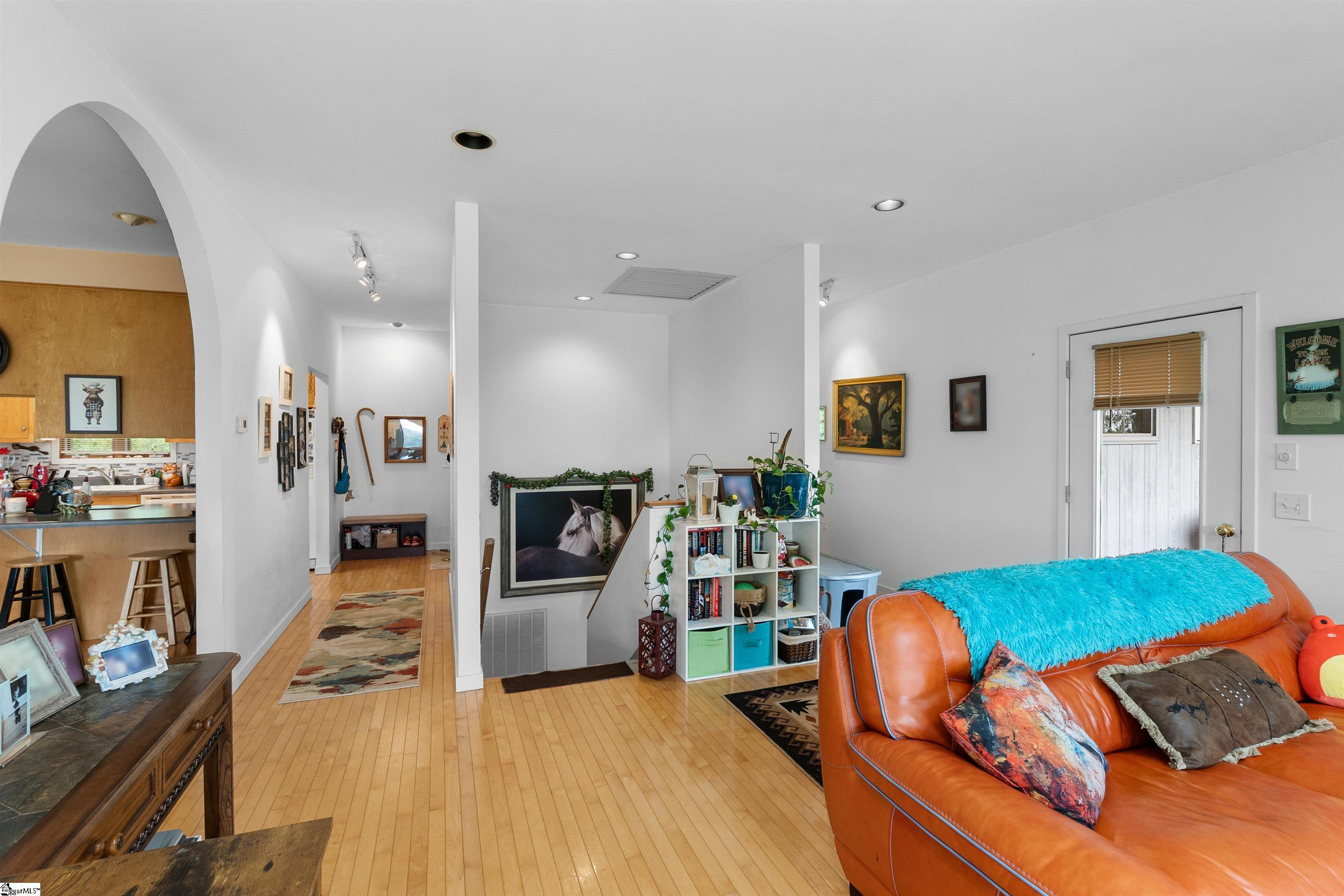 400 Link Road Pendelton, SC 29670