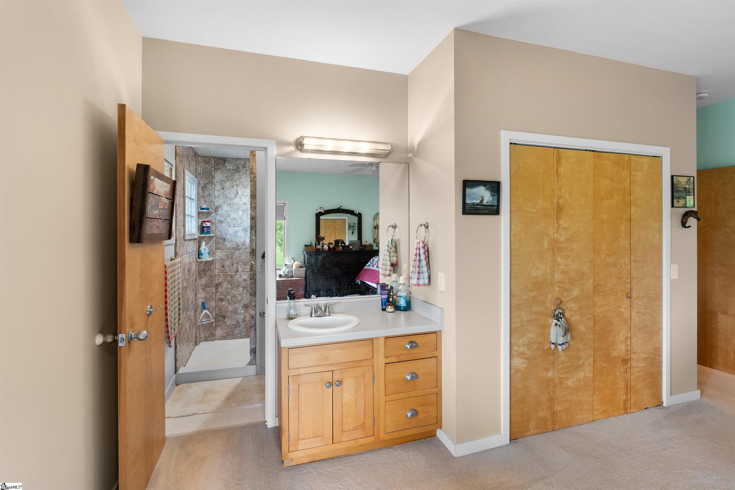 400 Link Road Pendelton, SC 29670