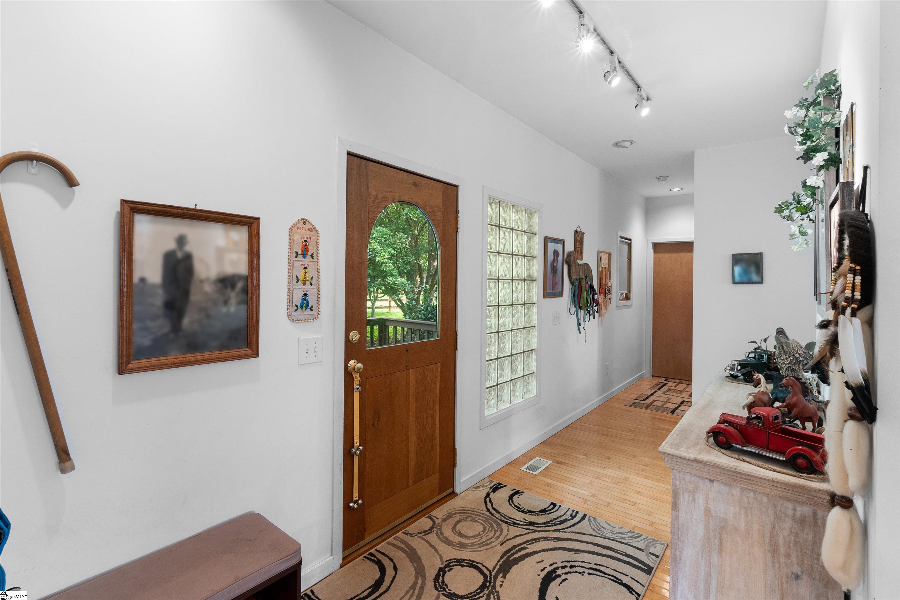 400 Link Road Pendelton, SC 29670