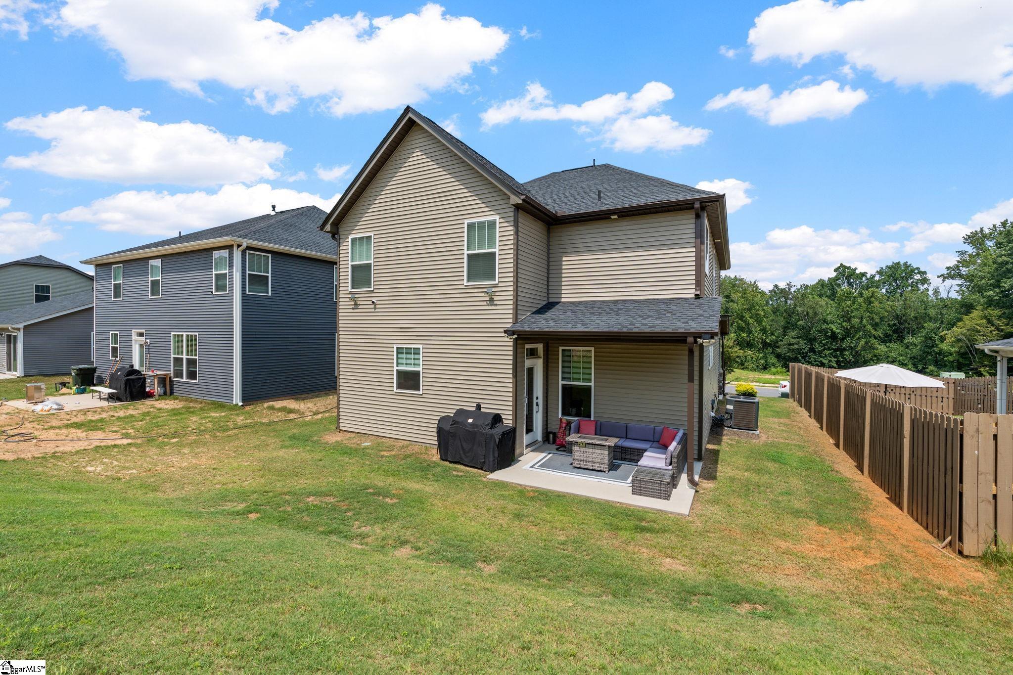 503 River Trace Loop Simpsonville, SC 29680