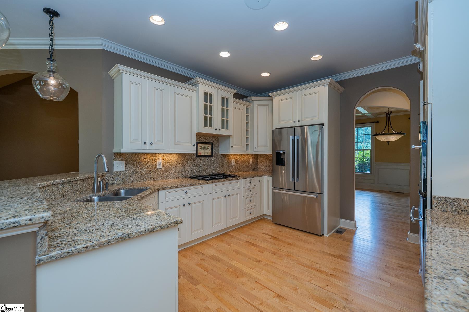 25 Sunny Meadow Lane Simpsonville, SC 29681