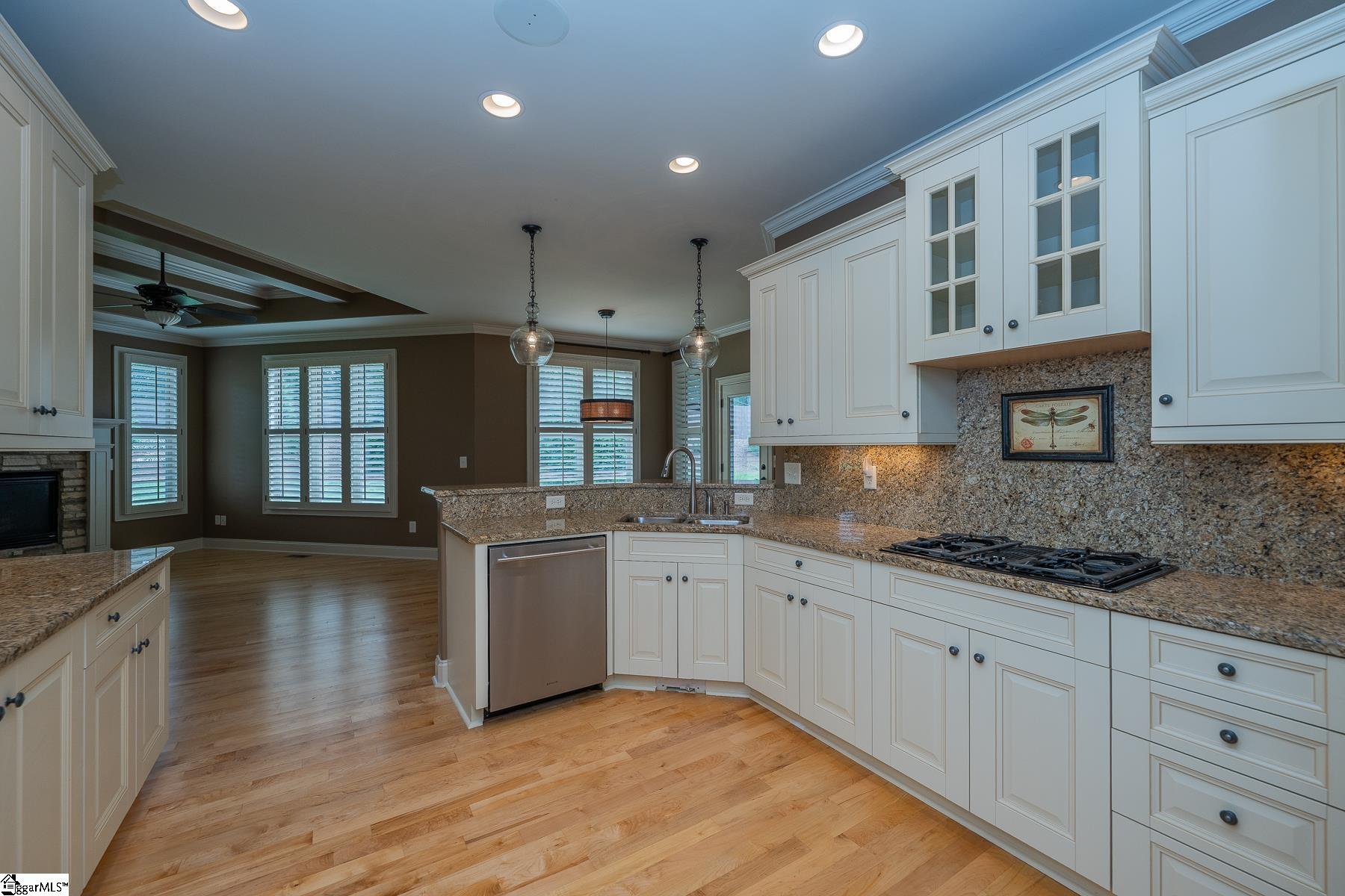 25 Sunny Meadow Lane Simpsonville, SC 29681