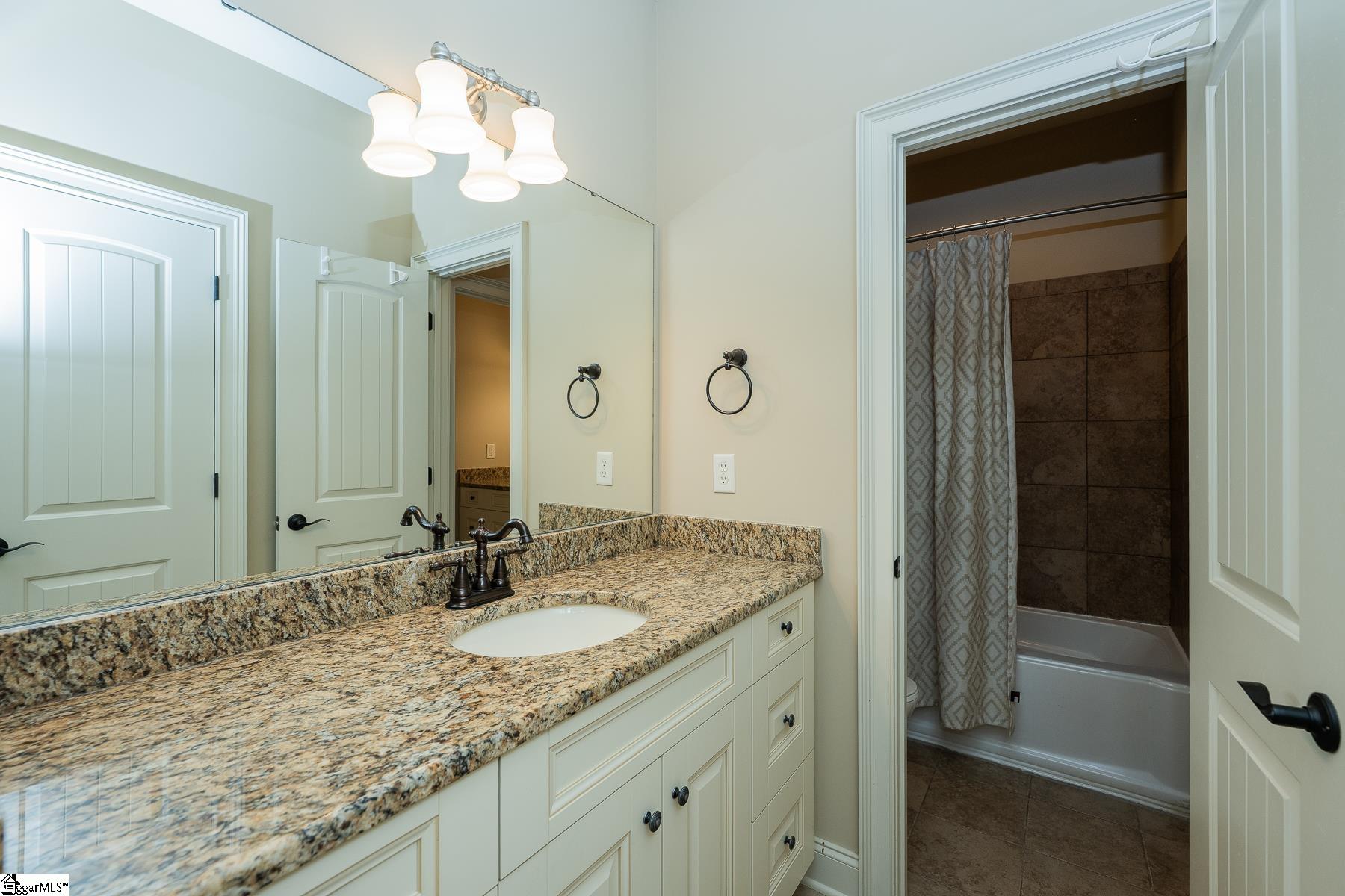 25 Sunny Meadow Lane Simpsonville, SC 29681