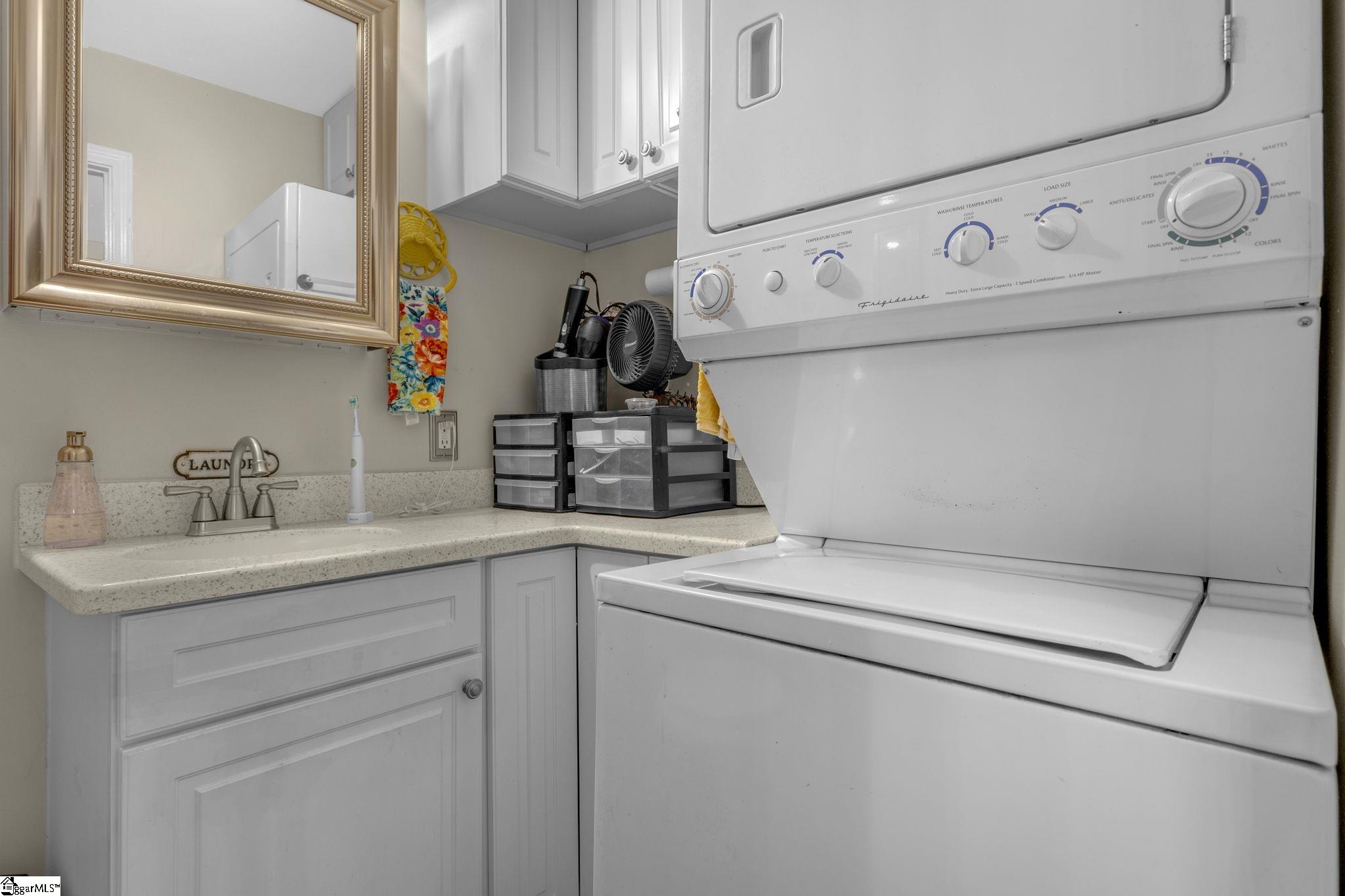 815 Edwards Road UNIT Unit 2 Greenville, SC 29615