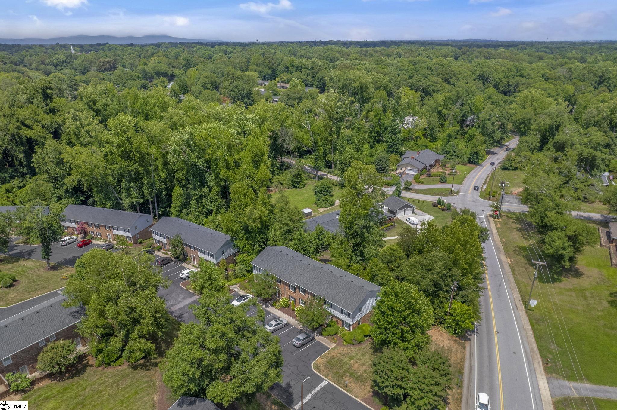 815 Edwards Road UNIT Unit 2 Greenville, SC 29615