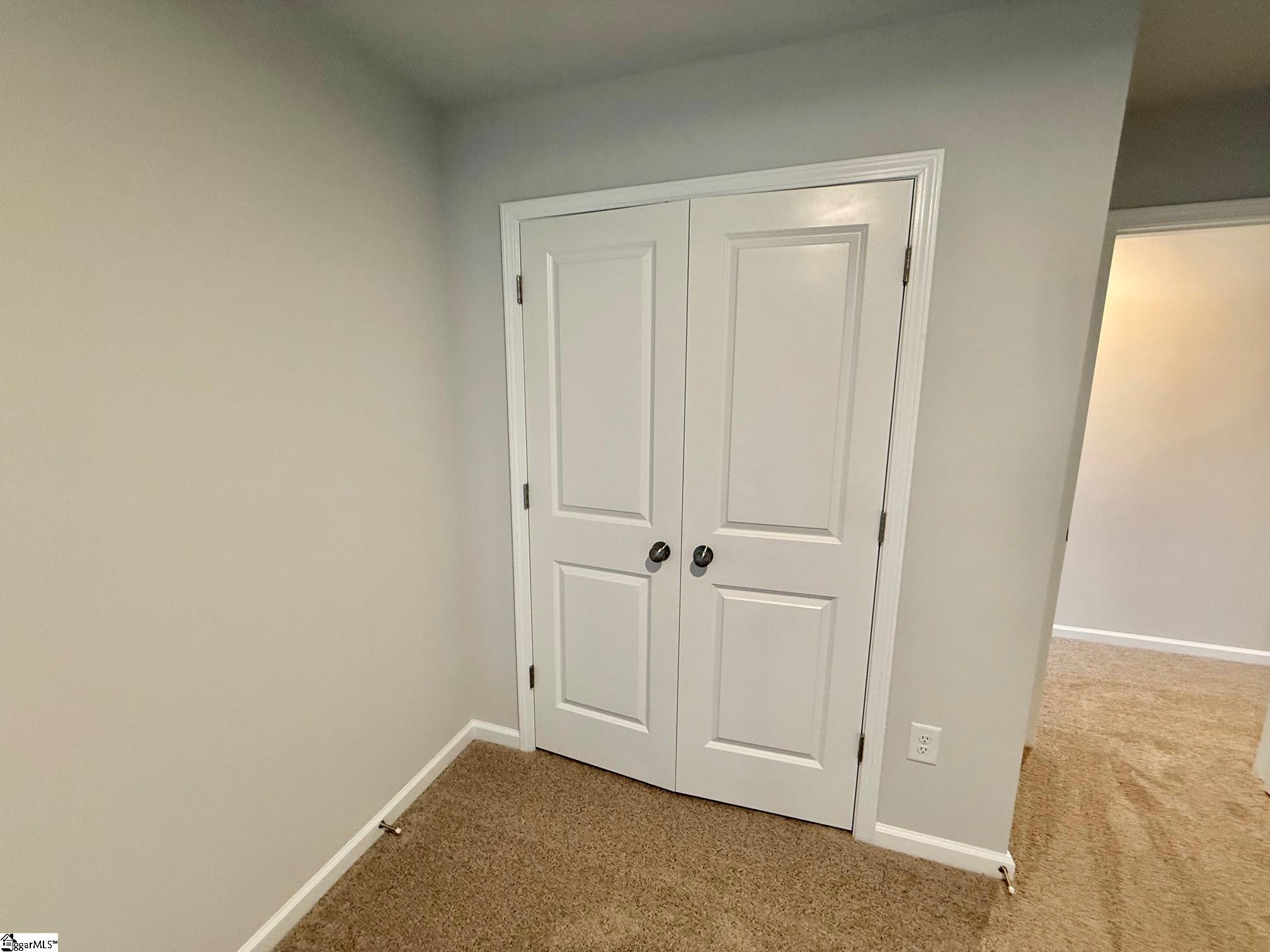 1249 Forestbrook Lane Spartanburg, SC 29303
