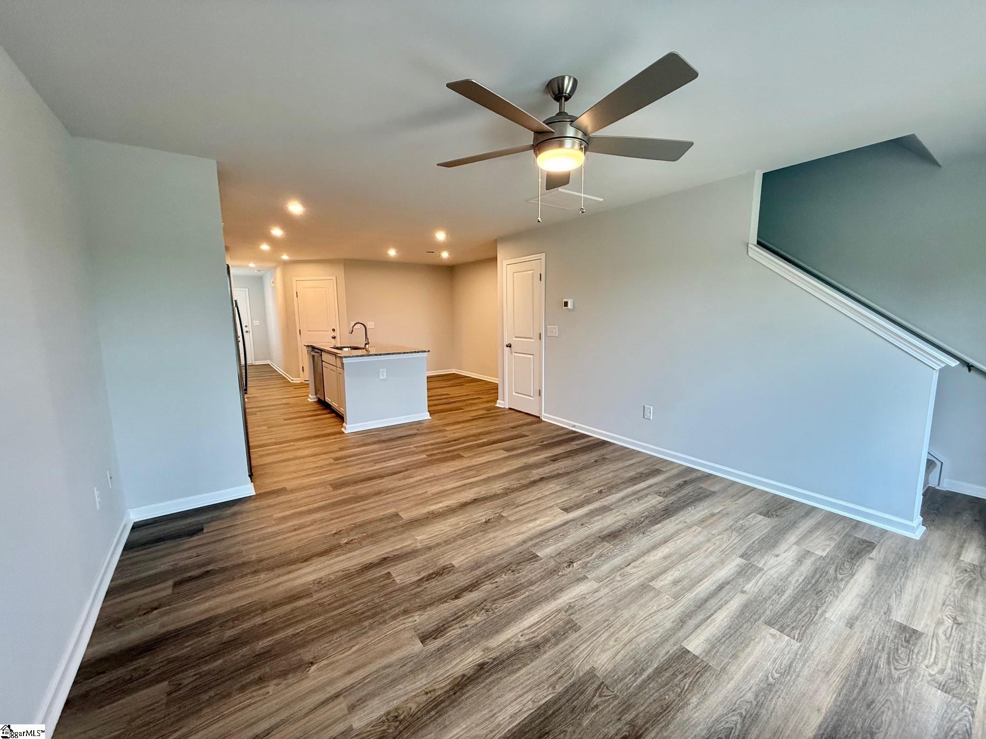 1249 Forestbrook Lane Spartanburg, SC 29303