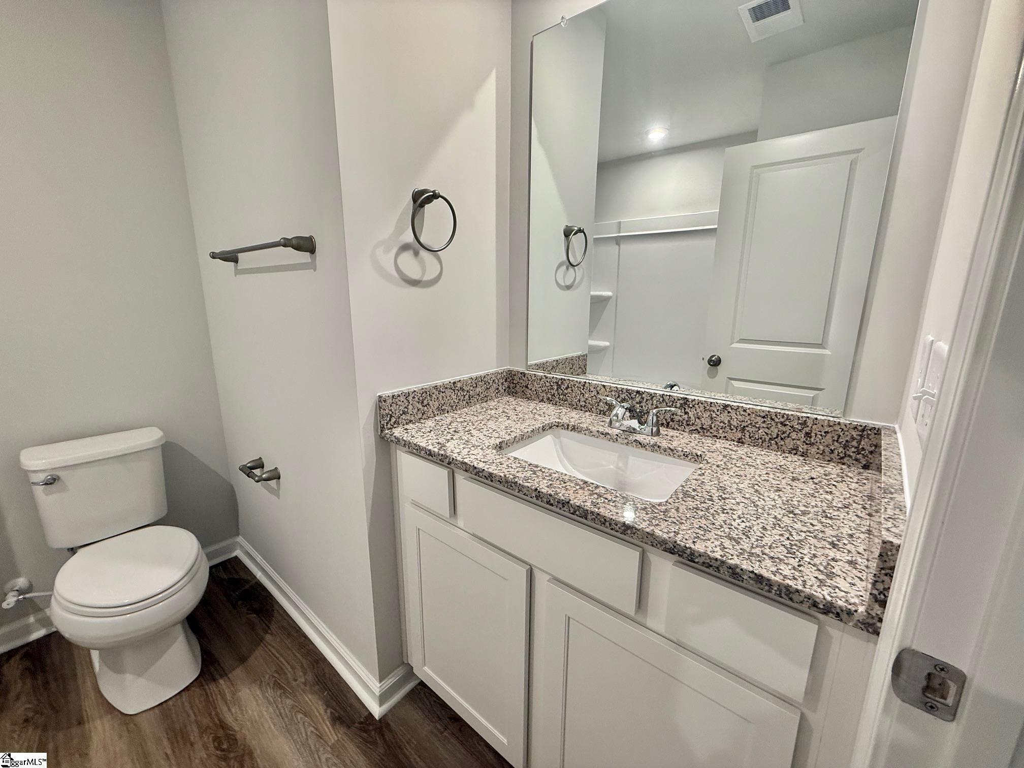 1249 Forestbrook Lane Spartanburg, SC 29303