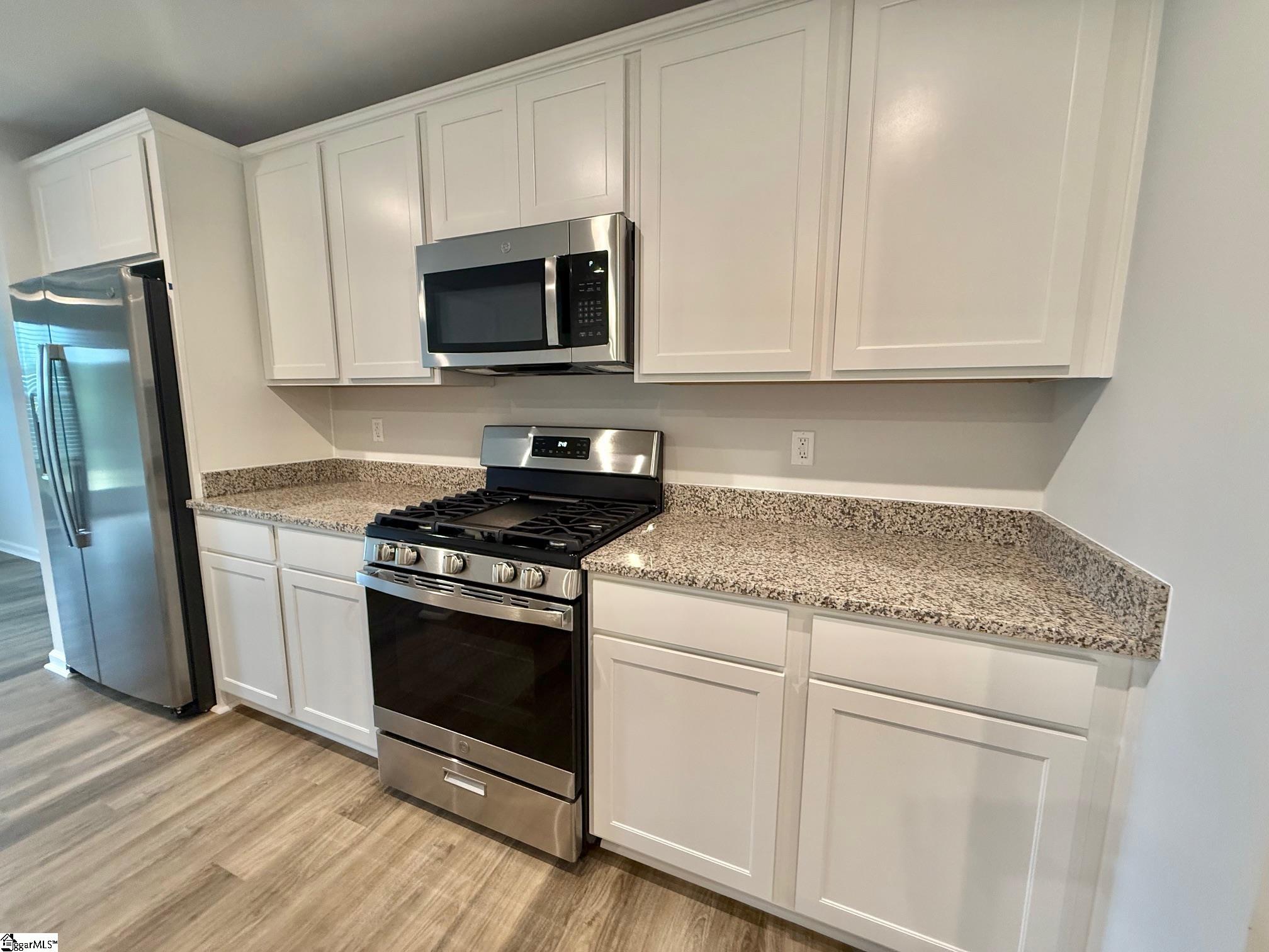 1249 Forestbrook Lane Spartanburg, SC 29303