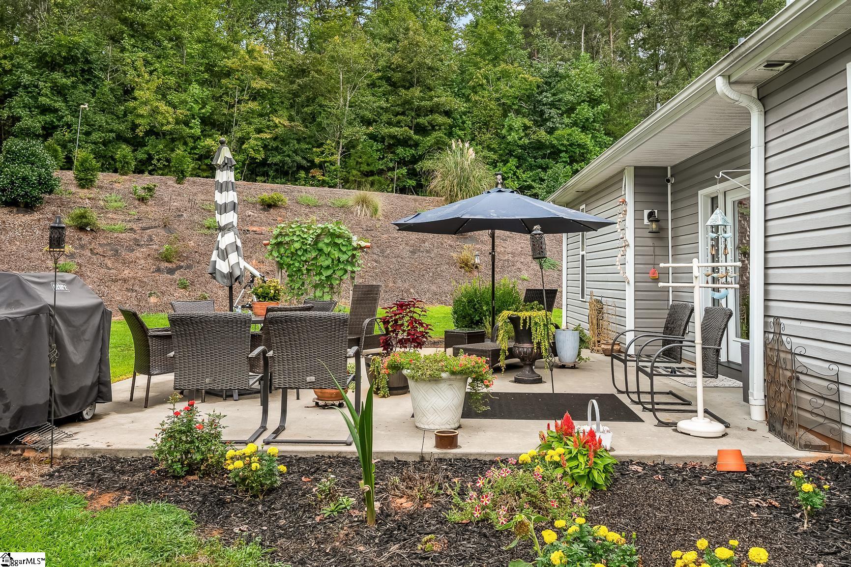 6 Silverbush Lane Marietta, SC 29661