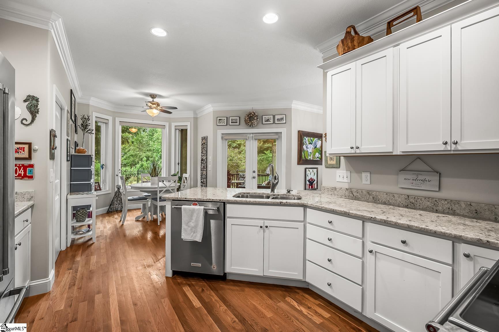 6 Silverbush Lane Marietta, SC 29661