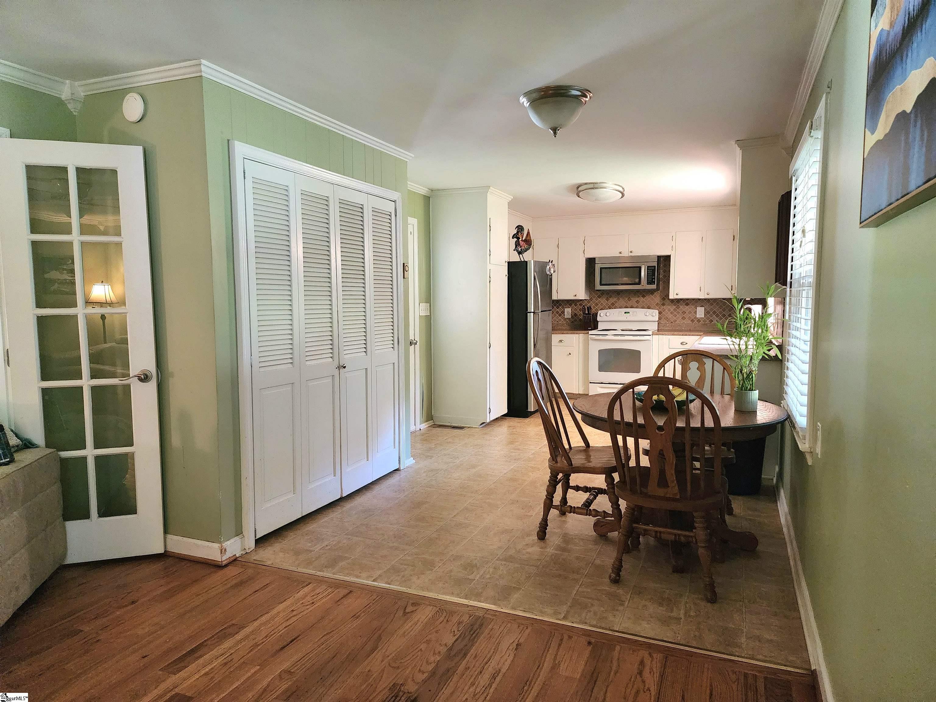 109 Mount Airy Church Road Easley, SC 29642-8708
