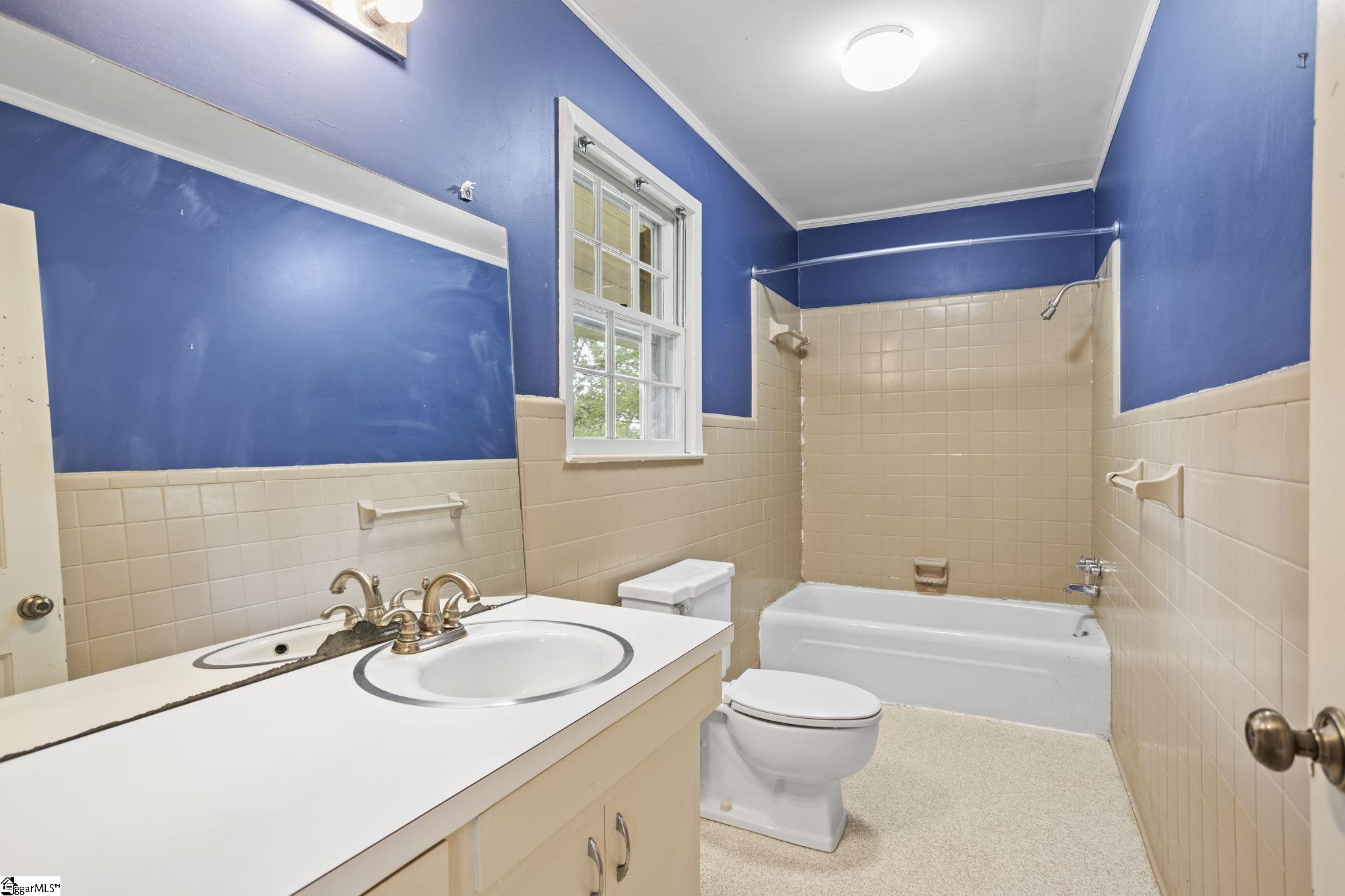 132 Avalon Circle Easley, SC 29640