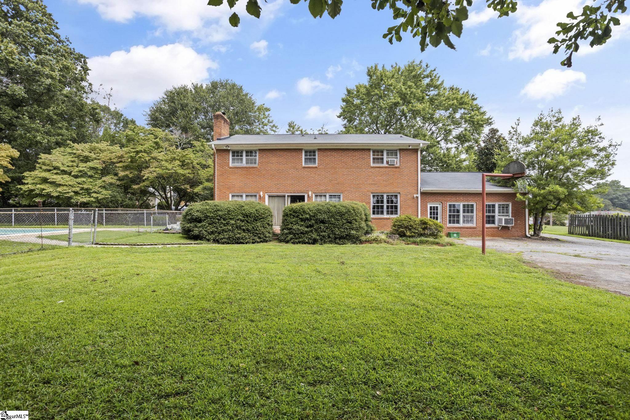 132 Avalon Circle Easley, SC 29640