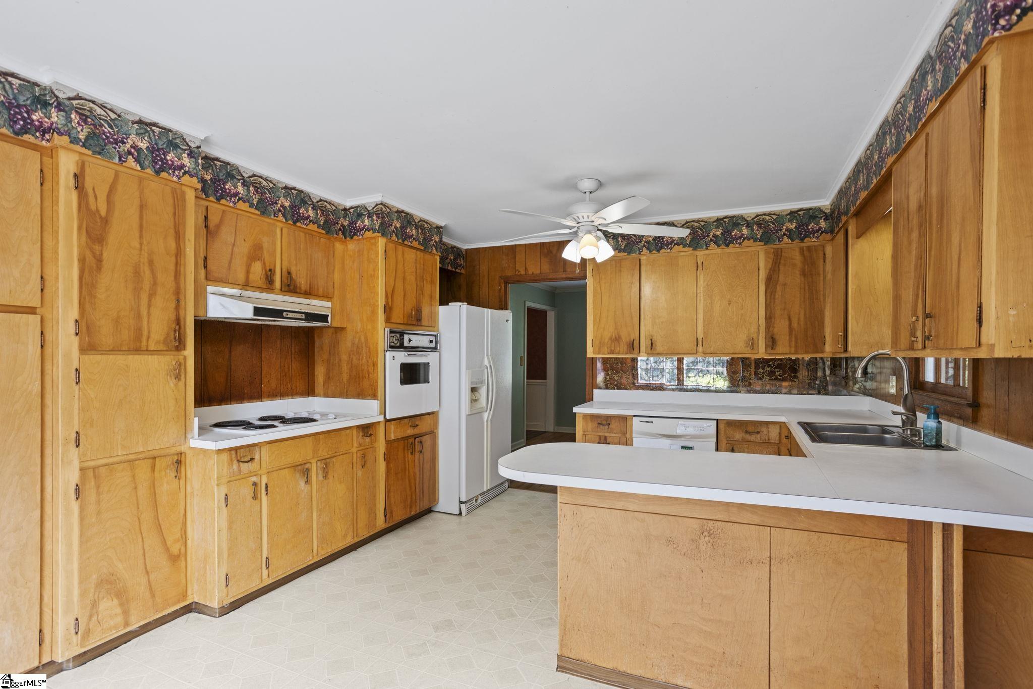 132 Avalon Circle Easley, SC 29640